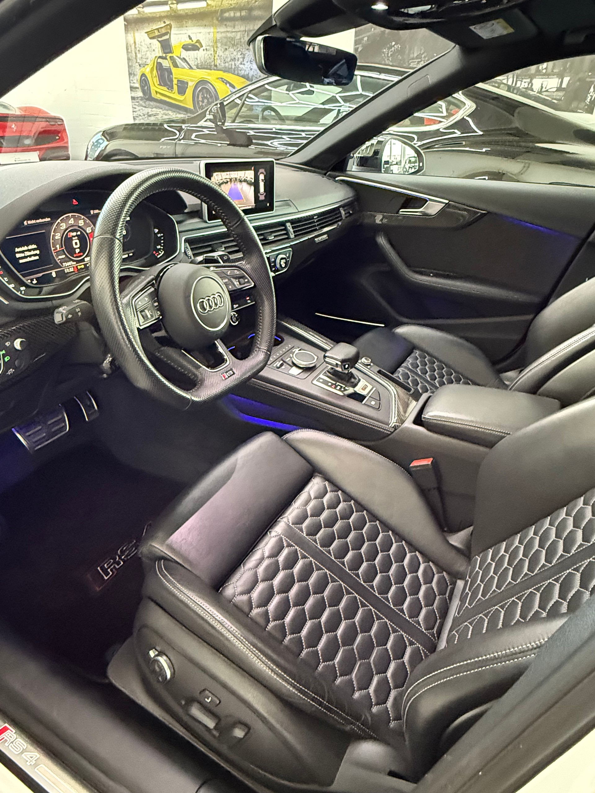 AUDI RS4 Avant 2.9 TFSI quattro tiptronic-image-12