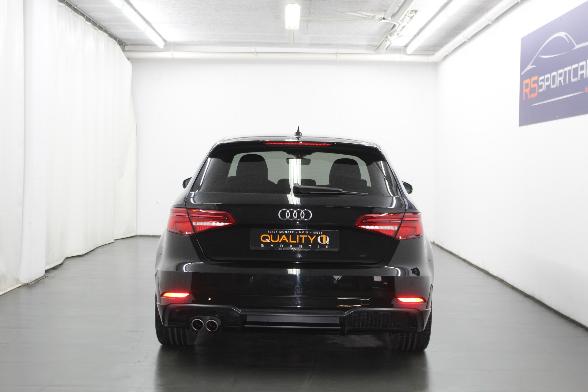AUDI A3 Sportback 40 TFSI Sport quattro S-tronic S line Sportpaket / CH-Fahrzeug-image-5