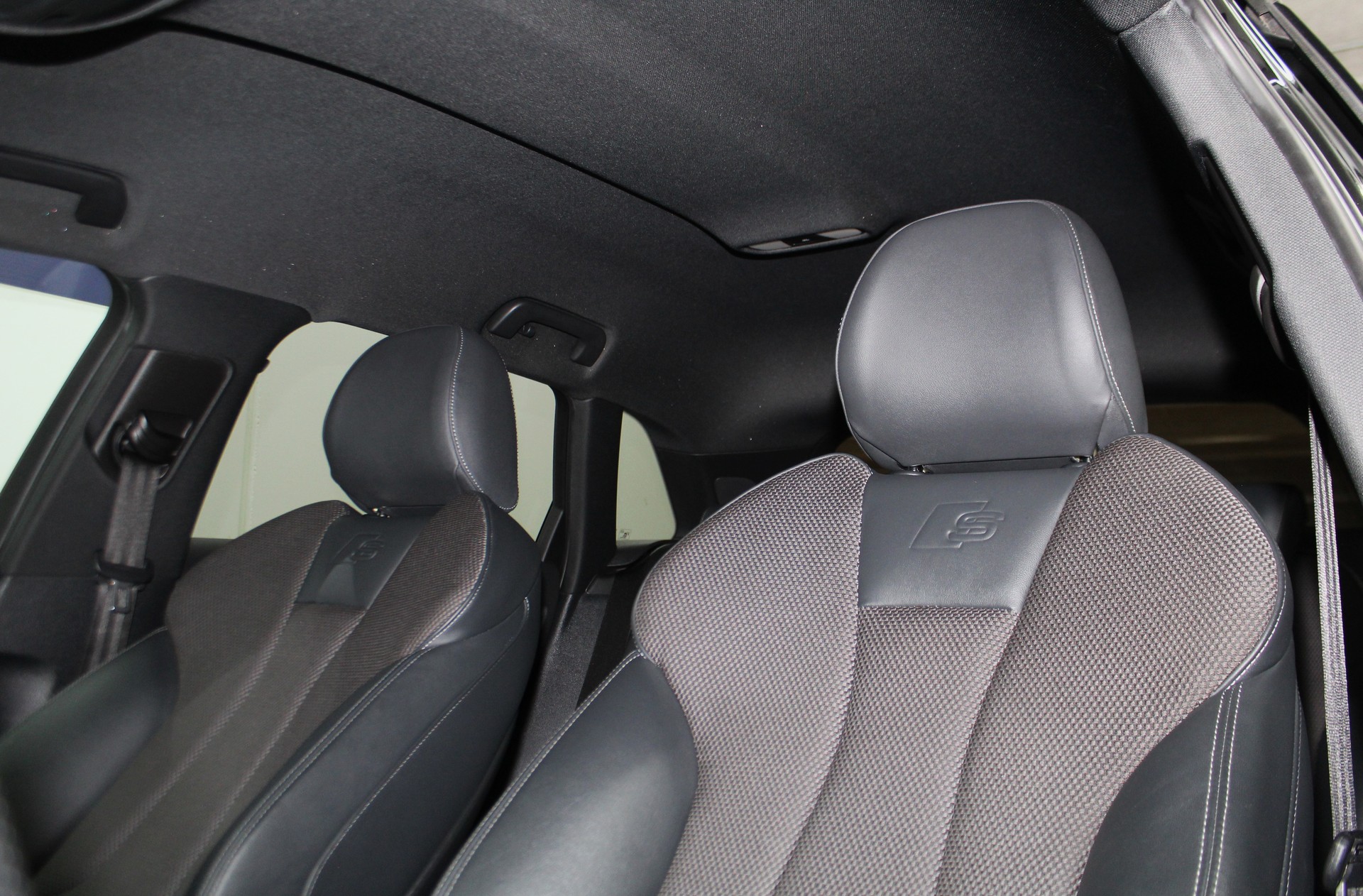 AUDI A3 Sportback 40 TFSI Sport quattro S-tronic S line Sportpaket / CH-Fahrzeug-image-8