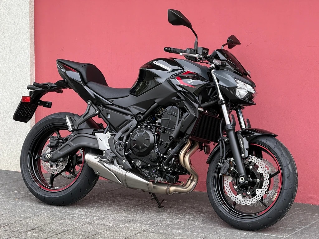 KAWASAKI Z 650 (35kW)-image-10