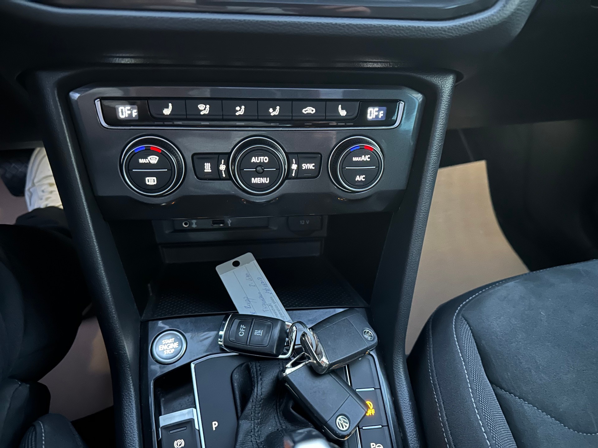 VW Tiguan 2.0TSI R- Line 4Motion DSG-image-13