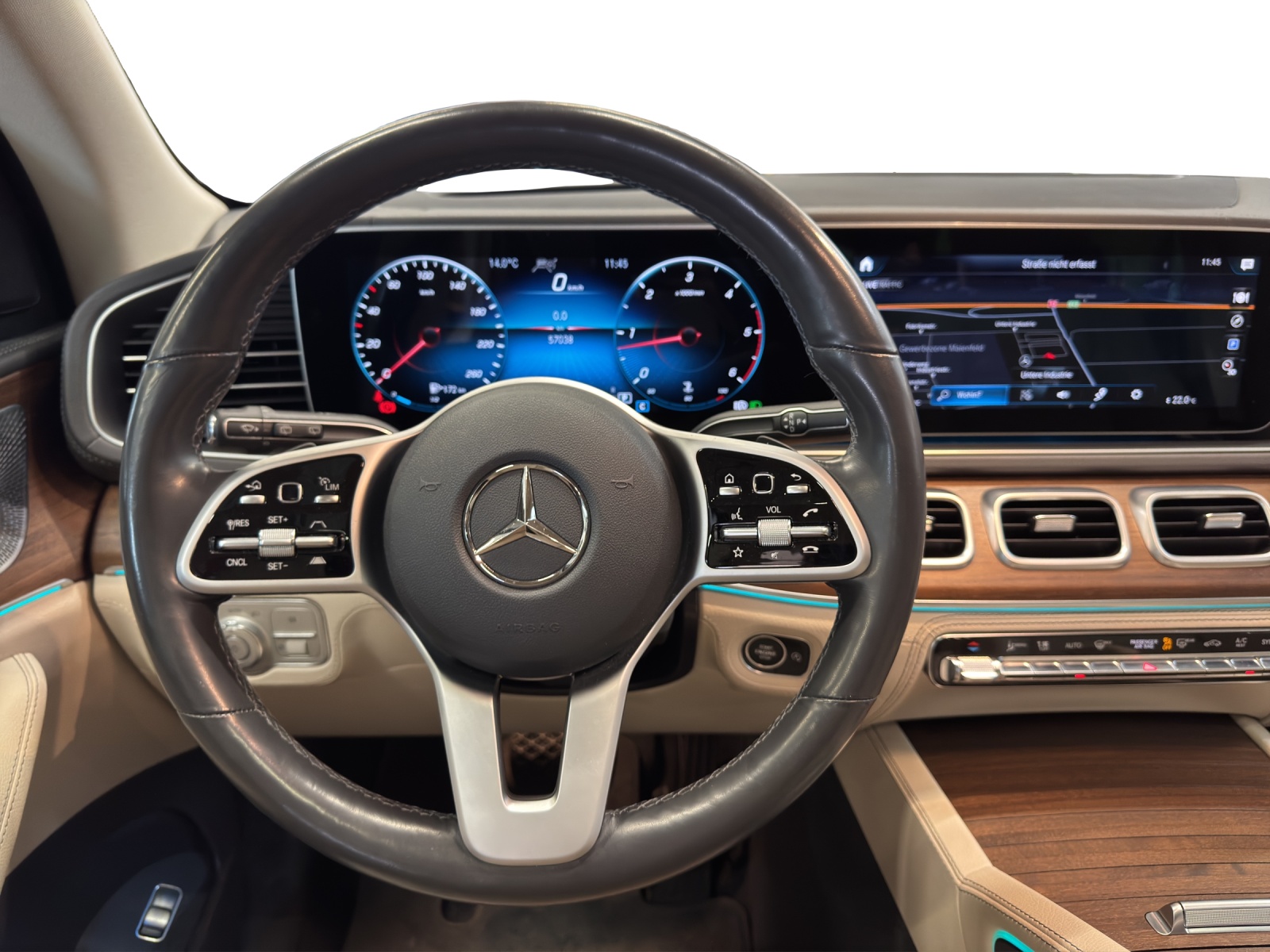 MERCEDES-BENZ GLE 400 d 4Matic-image-10