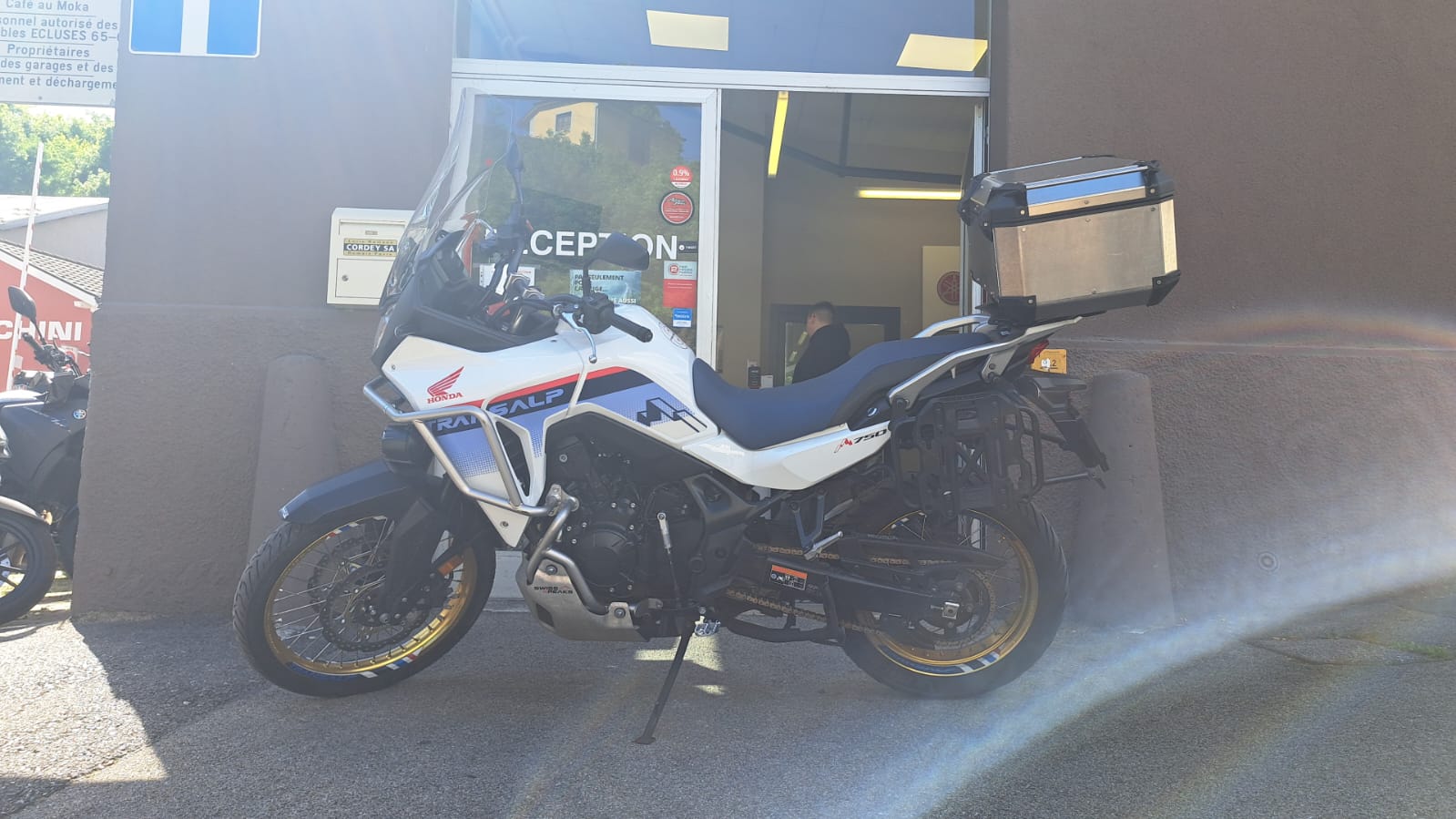 HONDA XL 750 35 kw Transalp Swiss Peaks-showroom-element-3