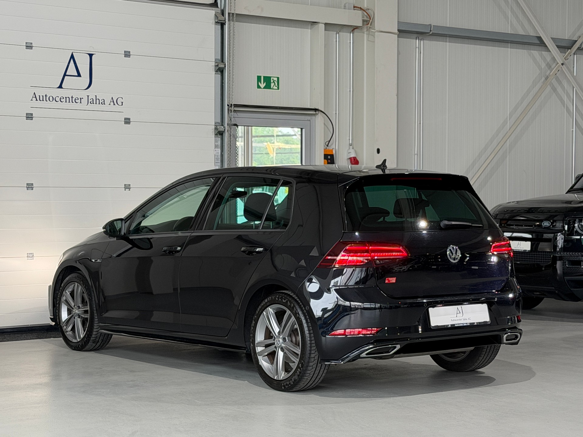 VW Golf 1.5 TSI EVO Edition 45 DSG R-LINE (CH)-image-17