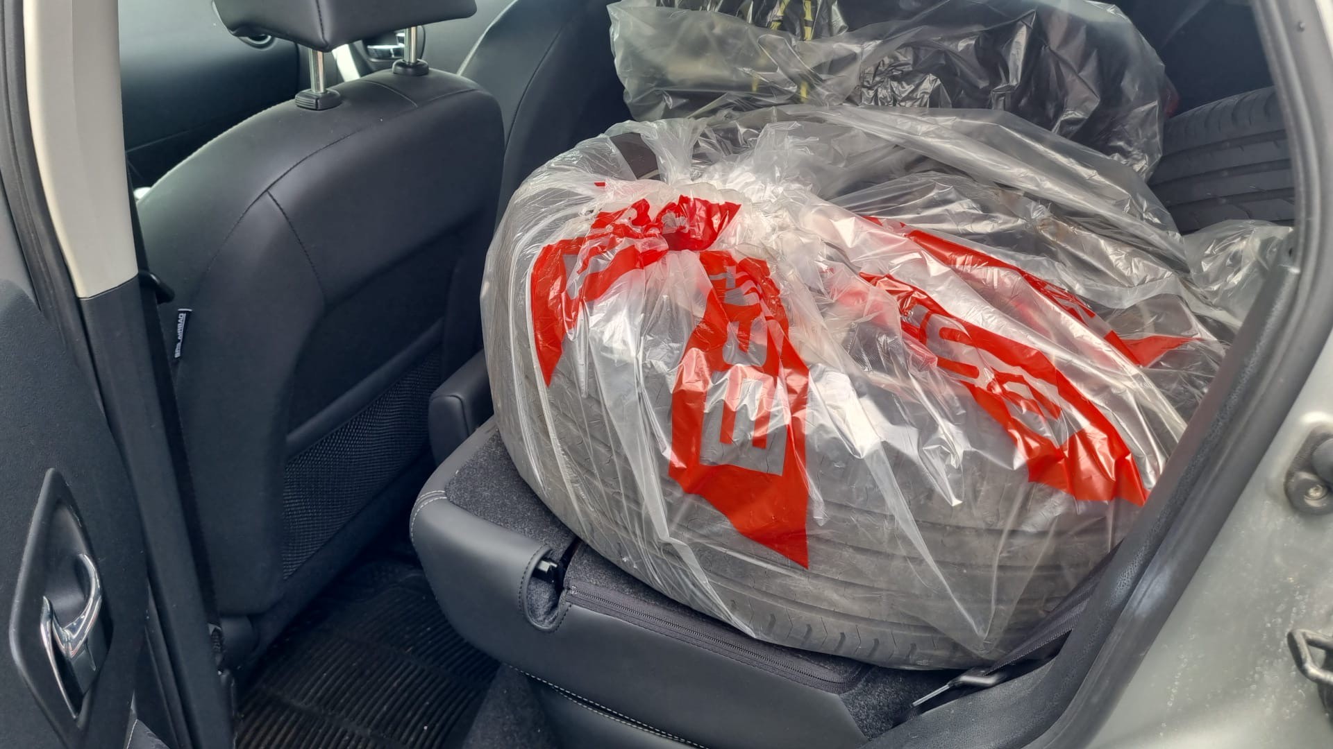 NISSAN Qashqai 2.0 Lounge XTronic CVT-image-8