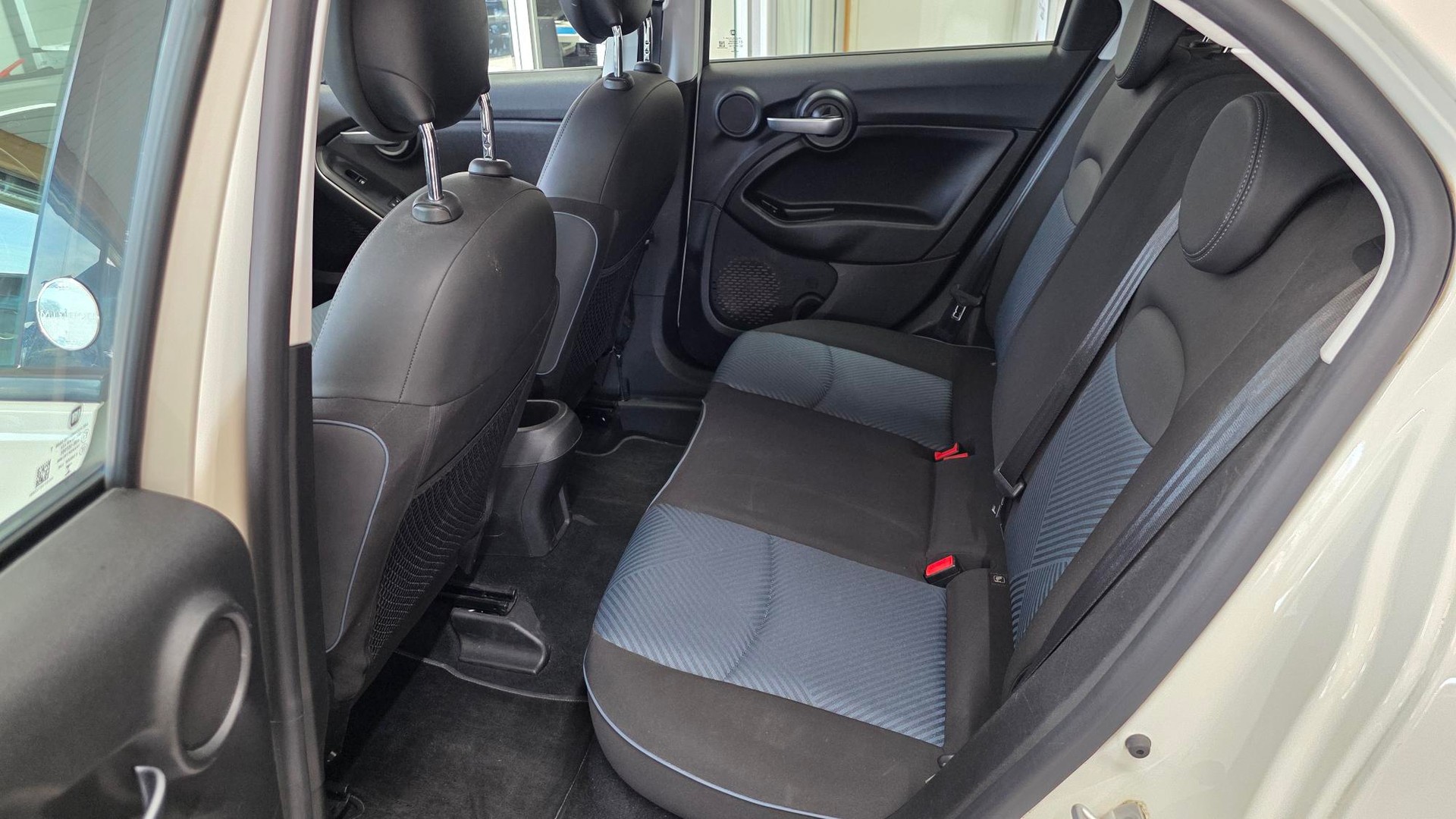 FIAT 500X 1.0 GSE Mirror-image-7