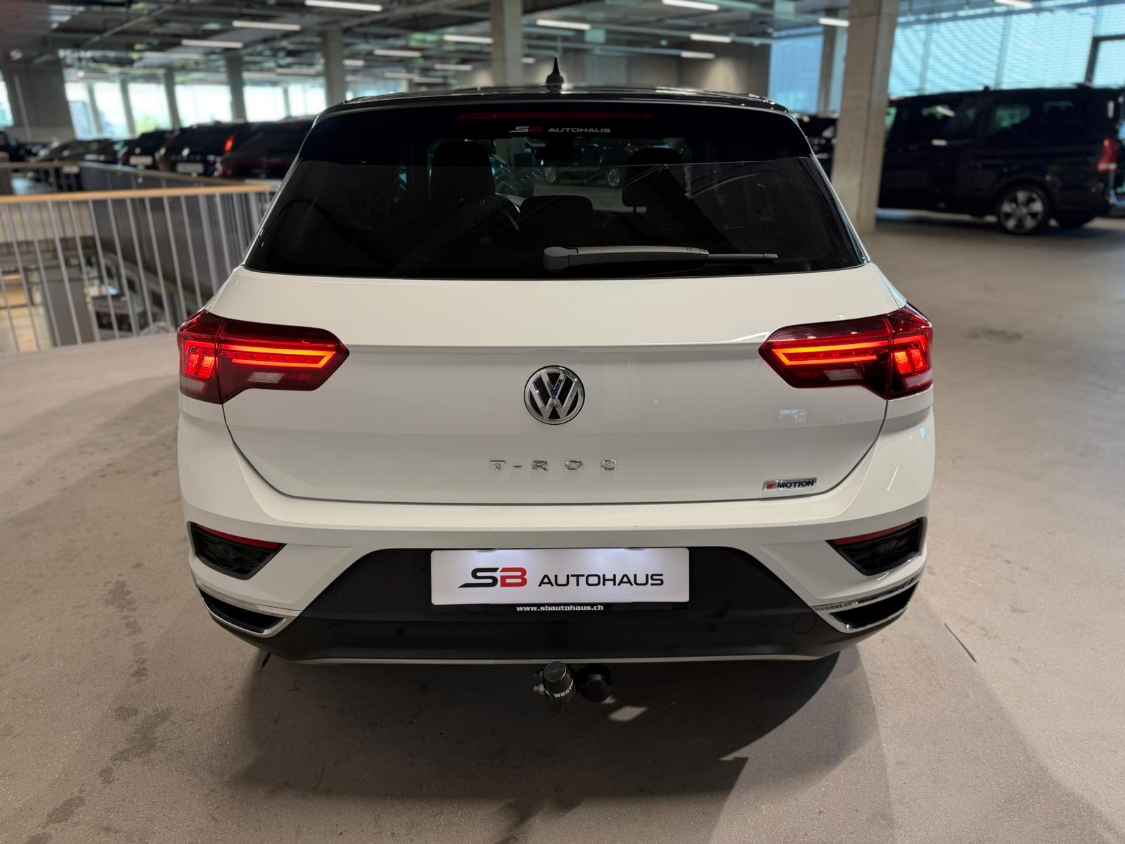 VW T-Roc 2.0 TSI Sport DSG 4Motion-image-11