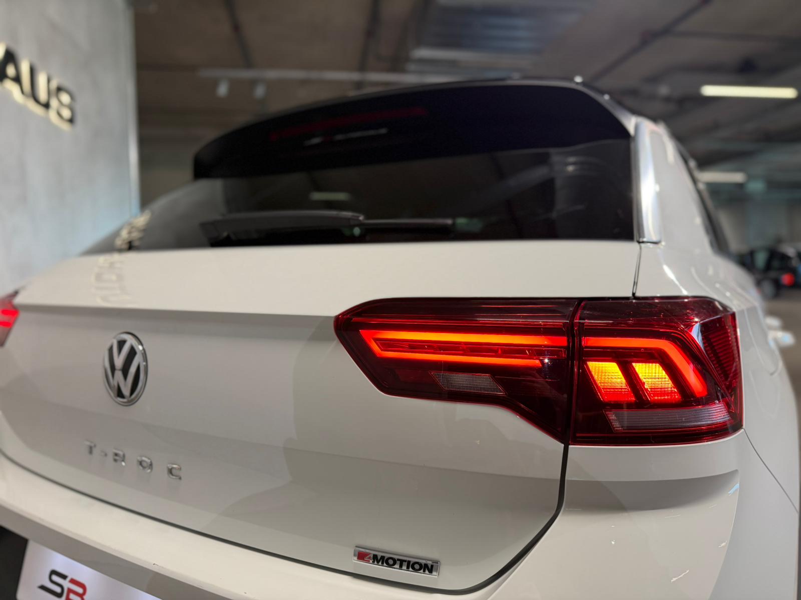 VW T-Roc 2.0 TSI Sport DSG 4Motion-image-13