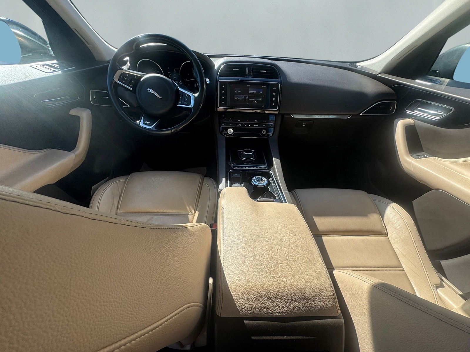 JAGUAR F-Pace 25d R-Sport AWD Automatik-image-7