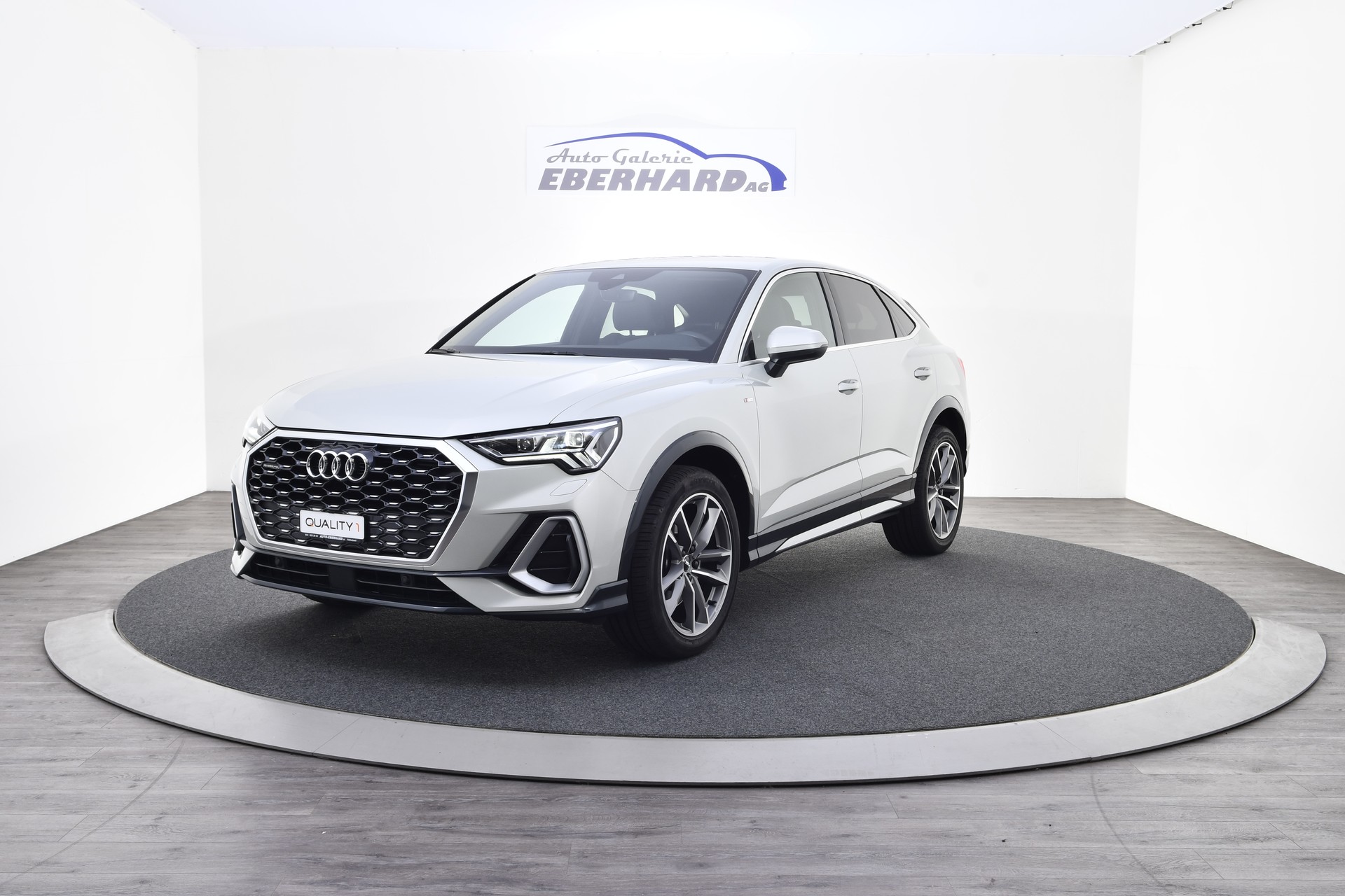 AUDI Q3 Sportback 45 TFSI S line quattro S-tronic-image-23