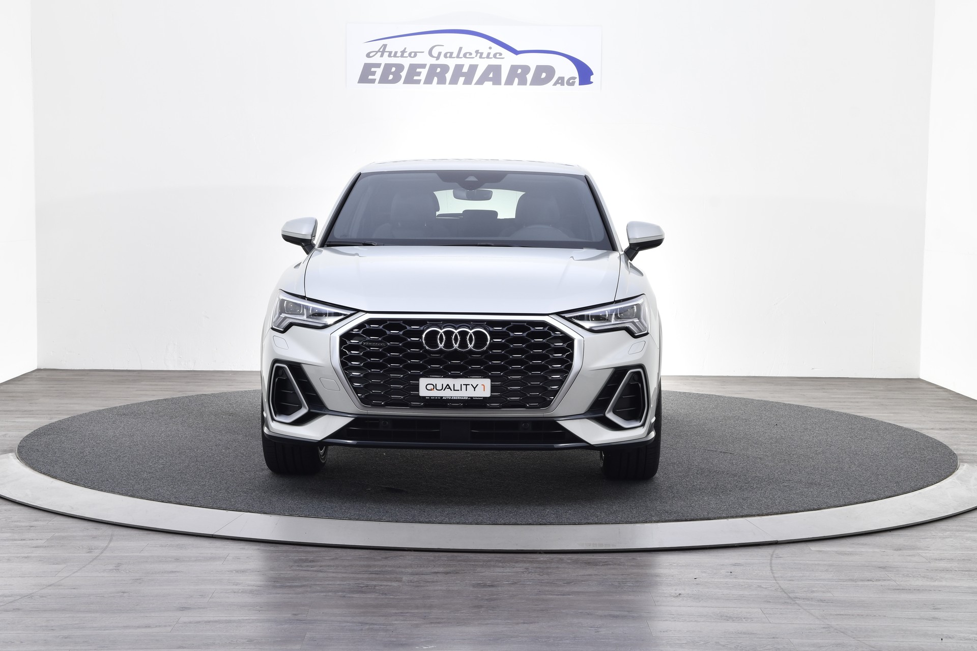AUDI Q3 Sportback 45 TFSI S line quattro S-tronic-image-7