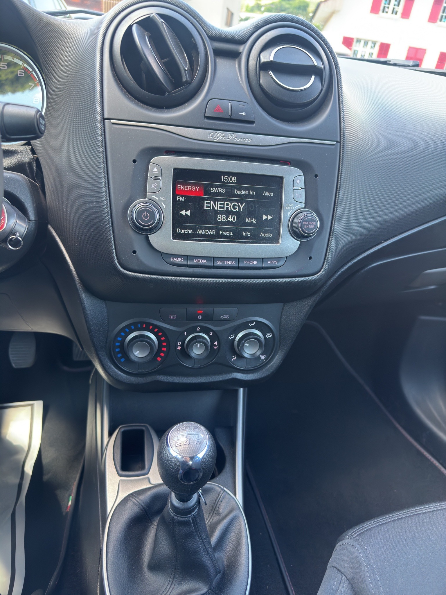 ALFA ROMEO 1.4 URBAN-image-14