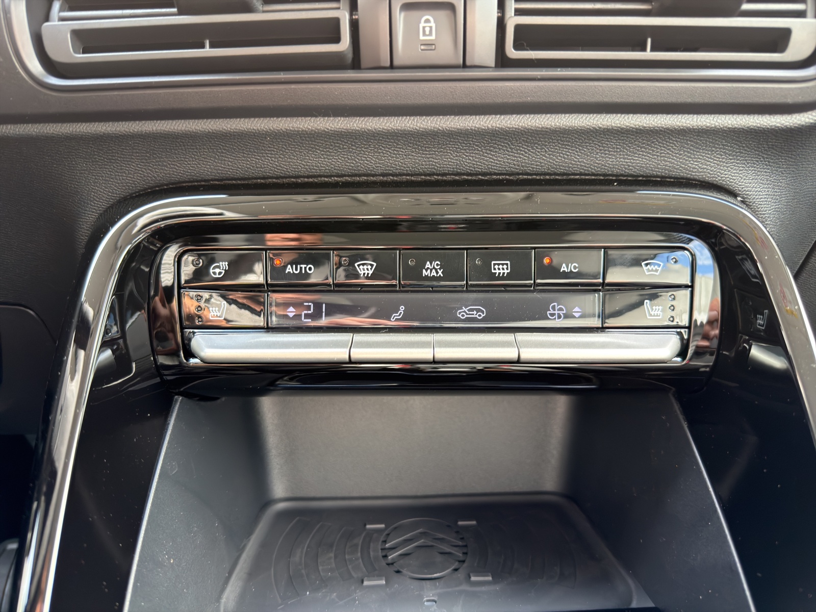 CITROEN C3 Aircross 1.2 Hybrid Business-image-8