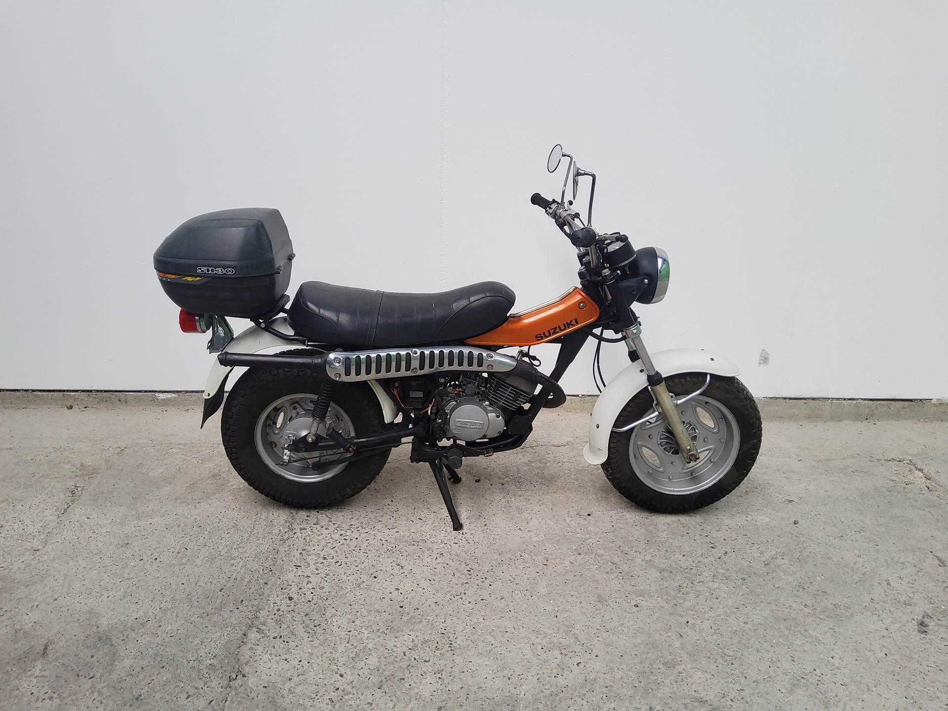 SUZUKI RV 125-image-1