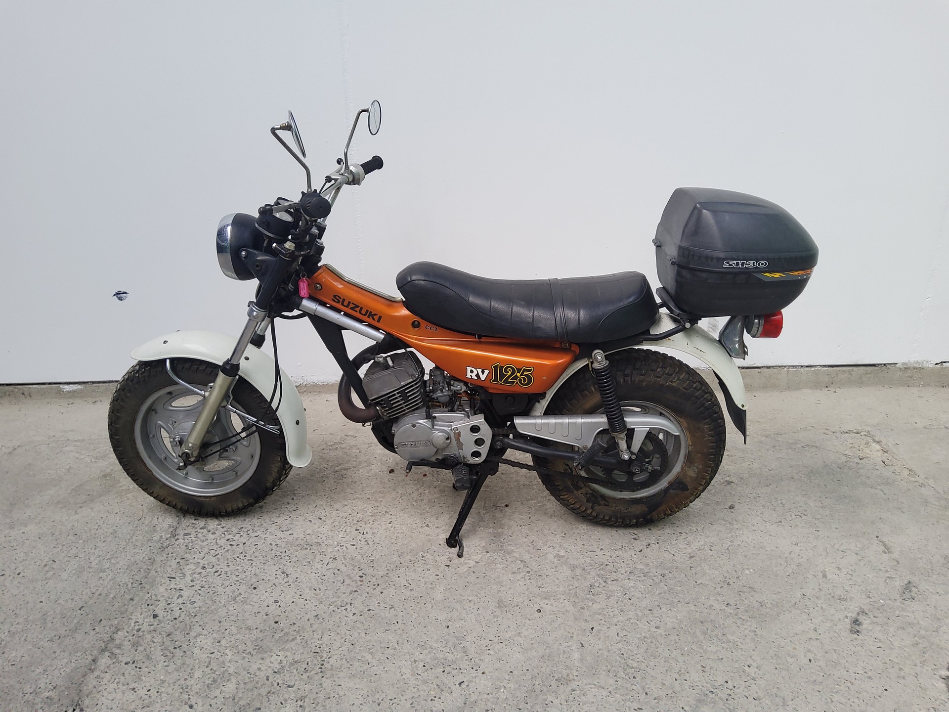 SUZUKI RV 125-image-0