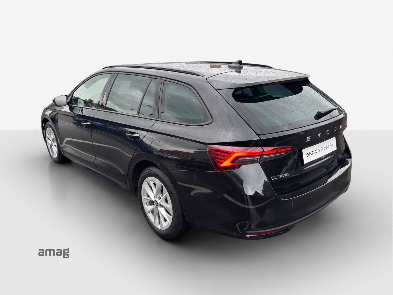 SKODA Octavia Combi 1.5 TSI mHEV DSG Selection-showroom-element-2