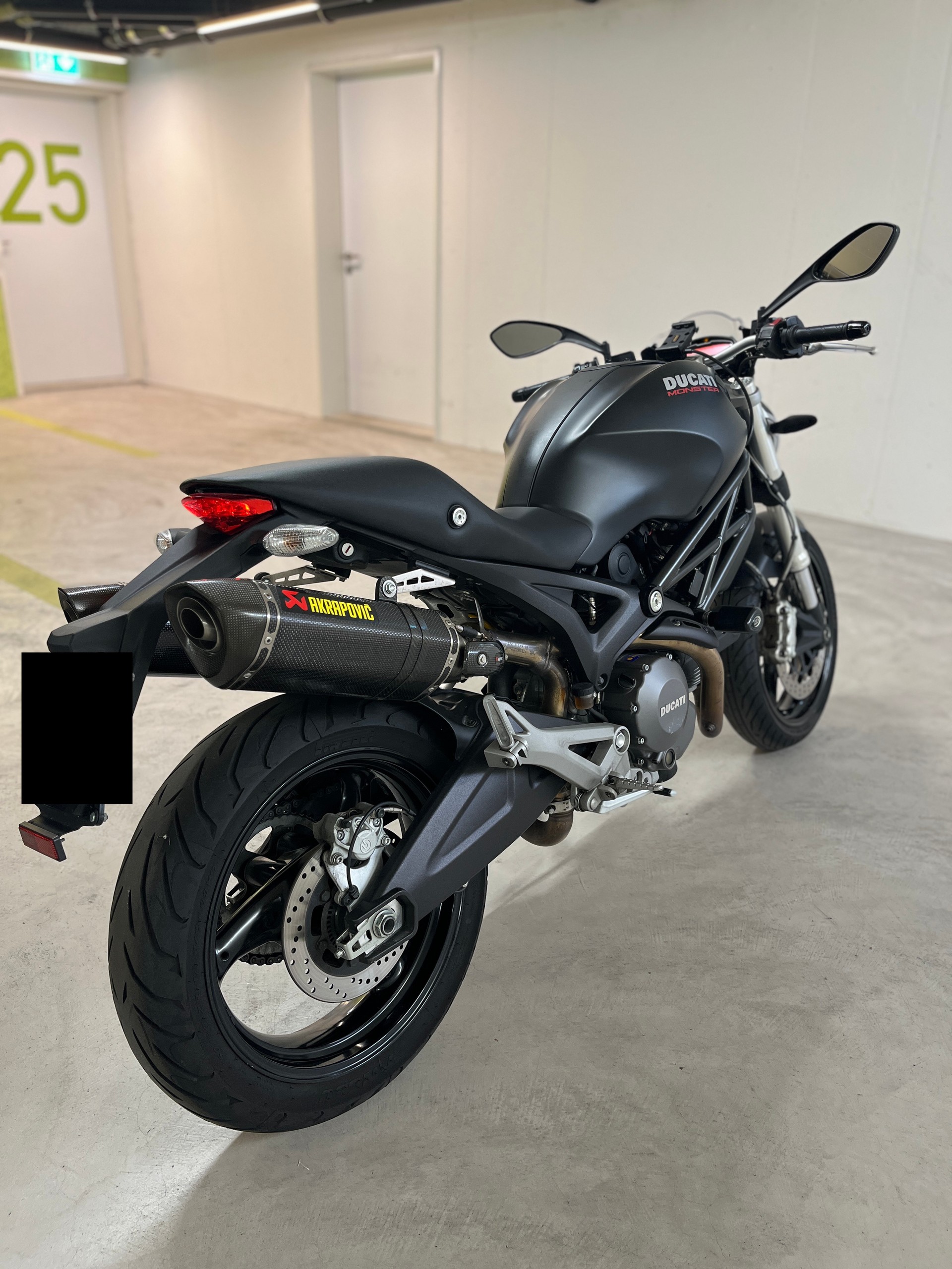 DUCATI Monster 696M ABS (25kW)-image-1