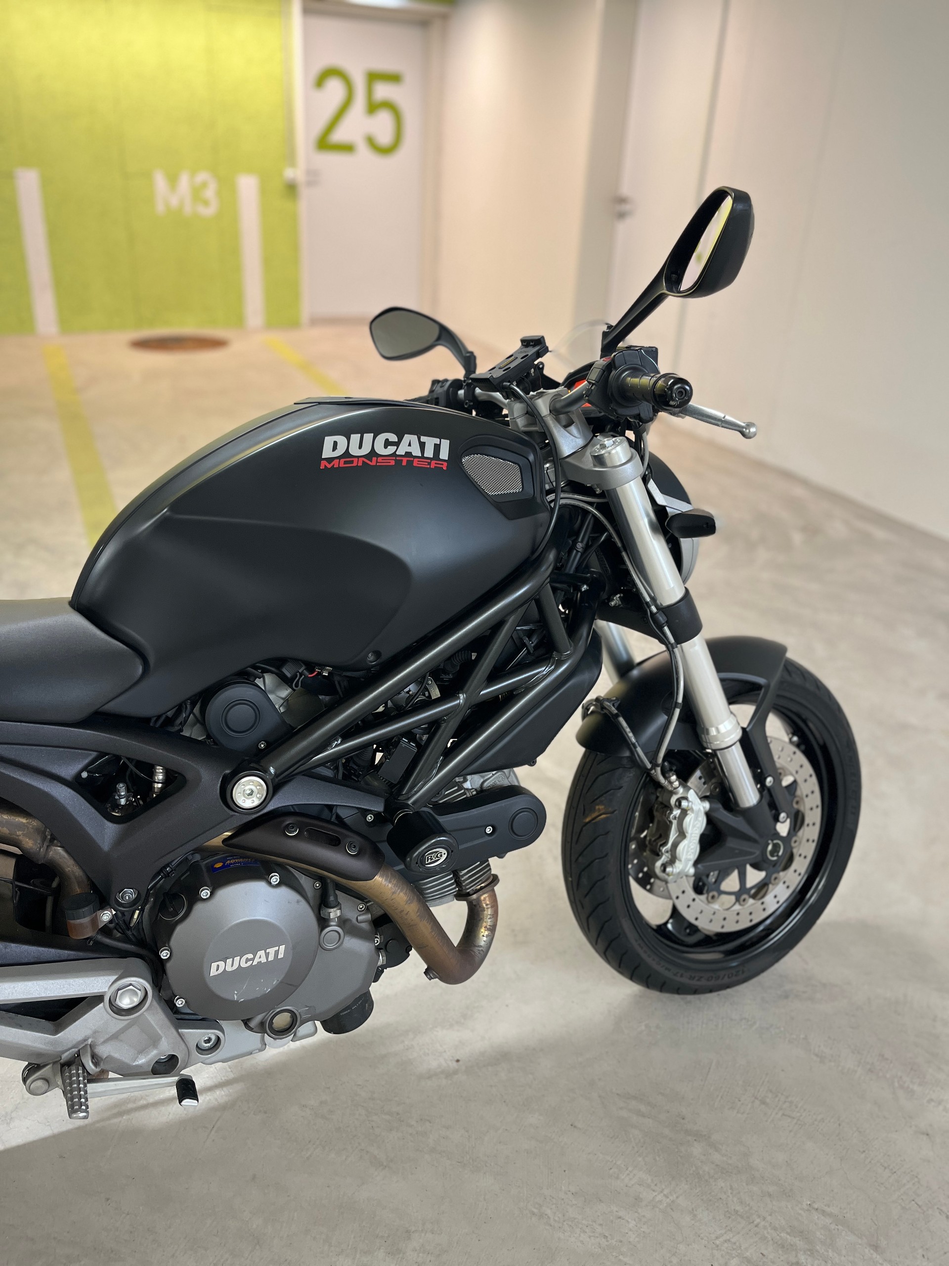 DUCATI Monster 696M ABS (25kW)-image-7