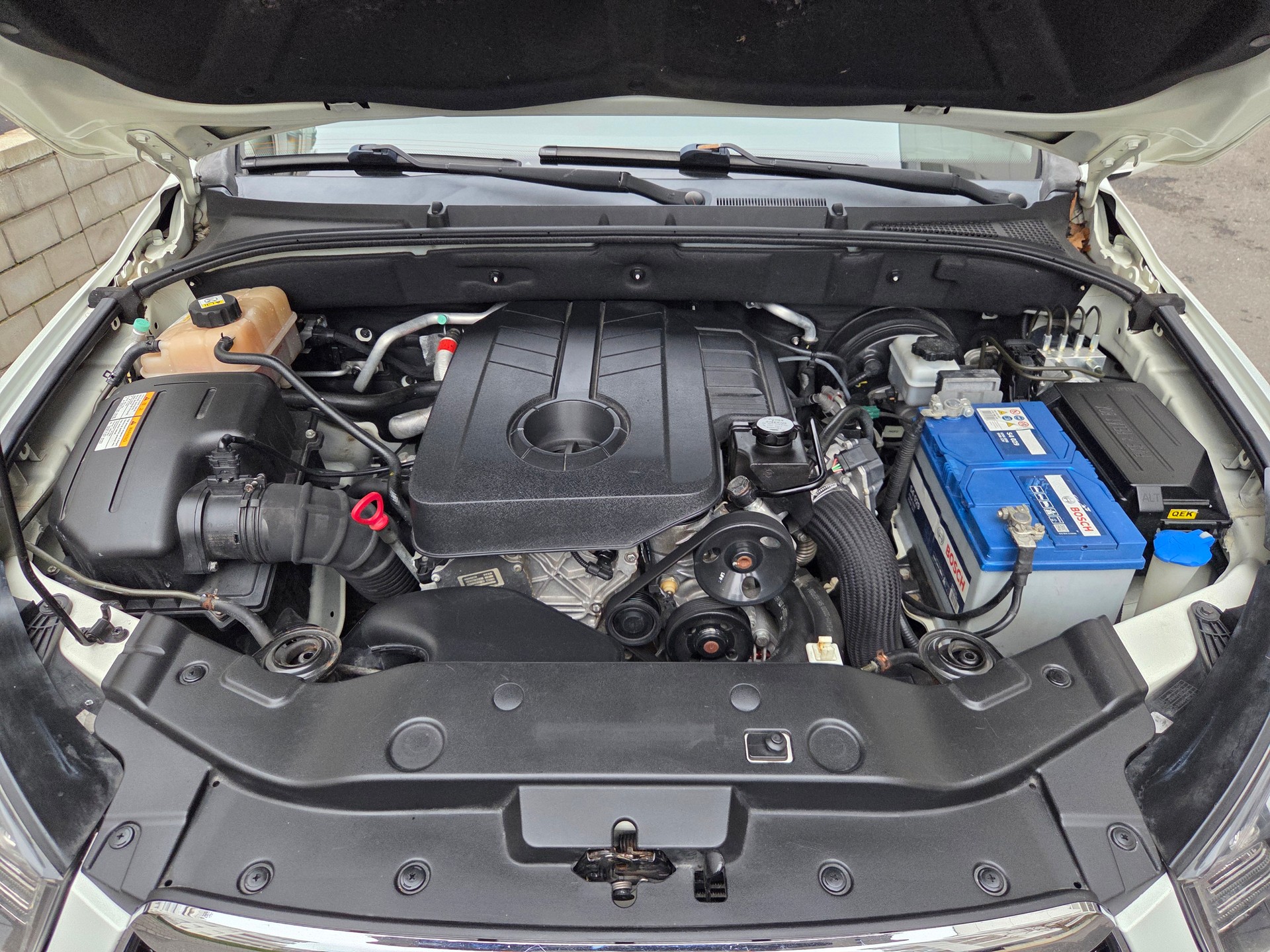 MERCEDES-BENZ SsangYong Actyon 2.0 4WD - excellent état - crochet d'attelage - hard-top - carnet de services - expertisée 02.26.-image-15