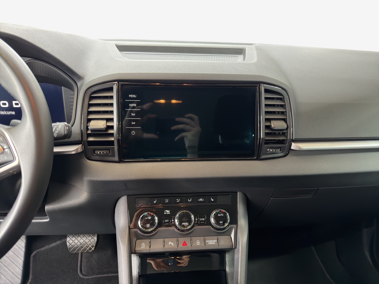 SKODA Karoq 2.0 TDI CR Selection 4x4 DSG-image-10