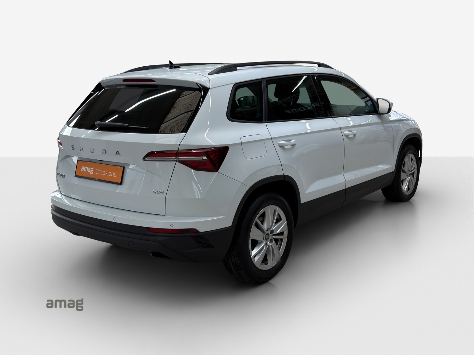 SKODA Karoq 2.0 TDI CR Selection 4x4 DSG-image-4
