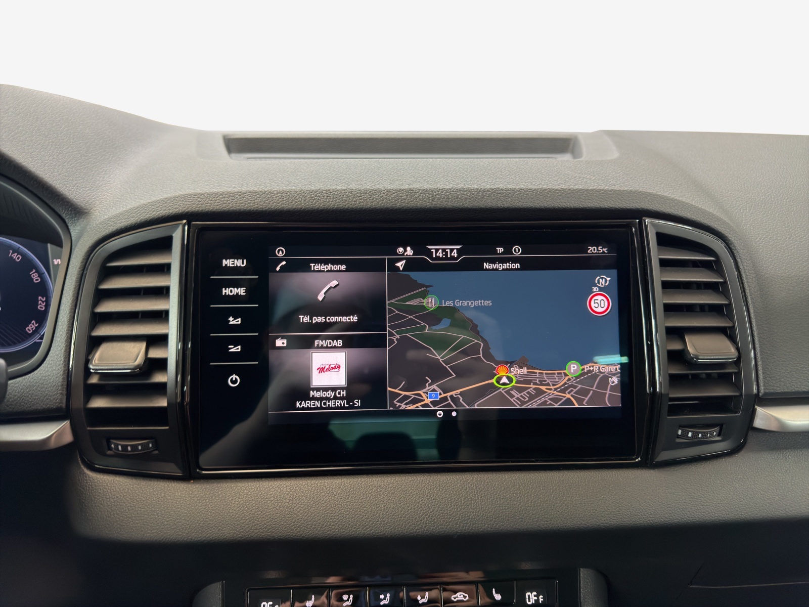SKODA Karoq 2.0 TDI CR Selection 4x4 DSG-image-13