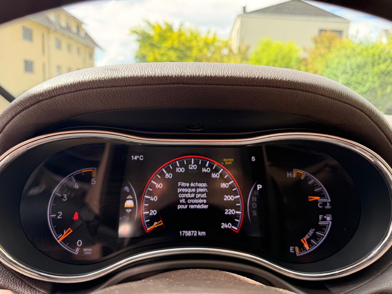 JEEP Grand Cherokee 3.0 CRD Overland Automatic-image-15