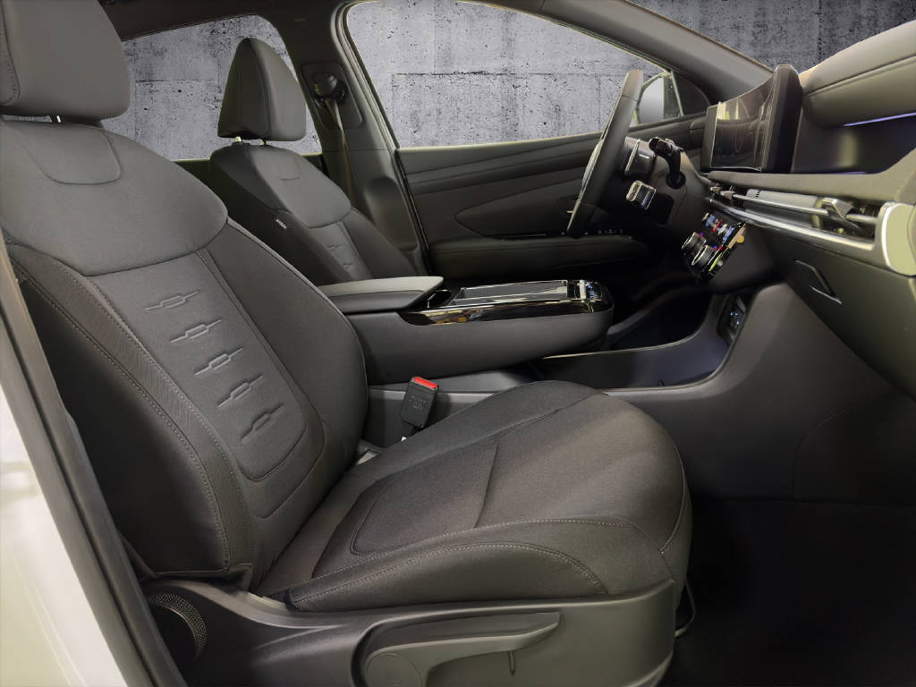 HYUNDAI Tucson 1.6 T-GDi HEV Origo Blackline 4WD-image-12