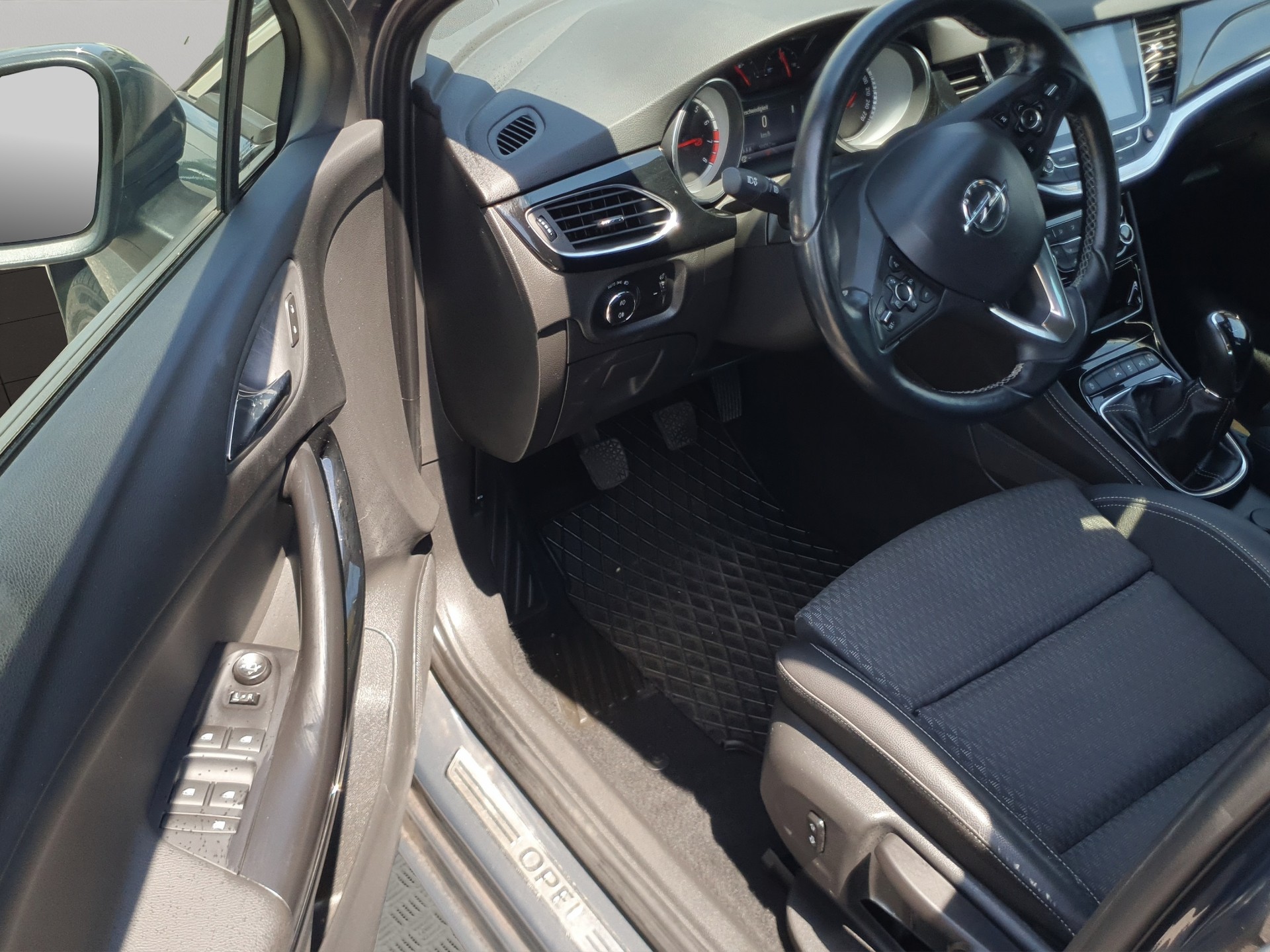OPEL Astra 1.4i Turbo Excellence-image-8