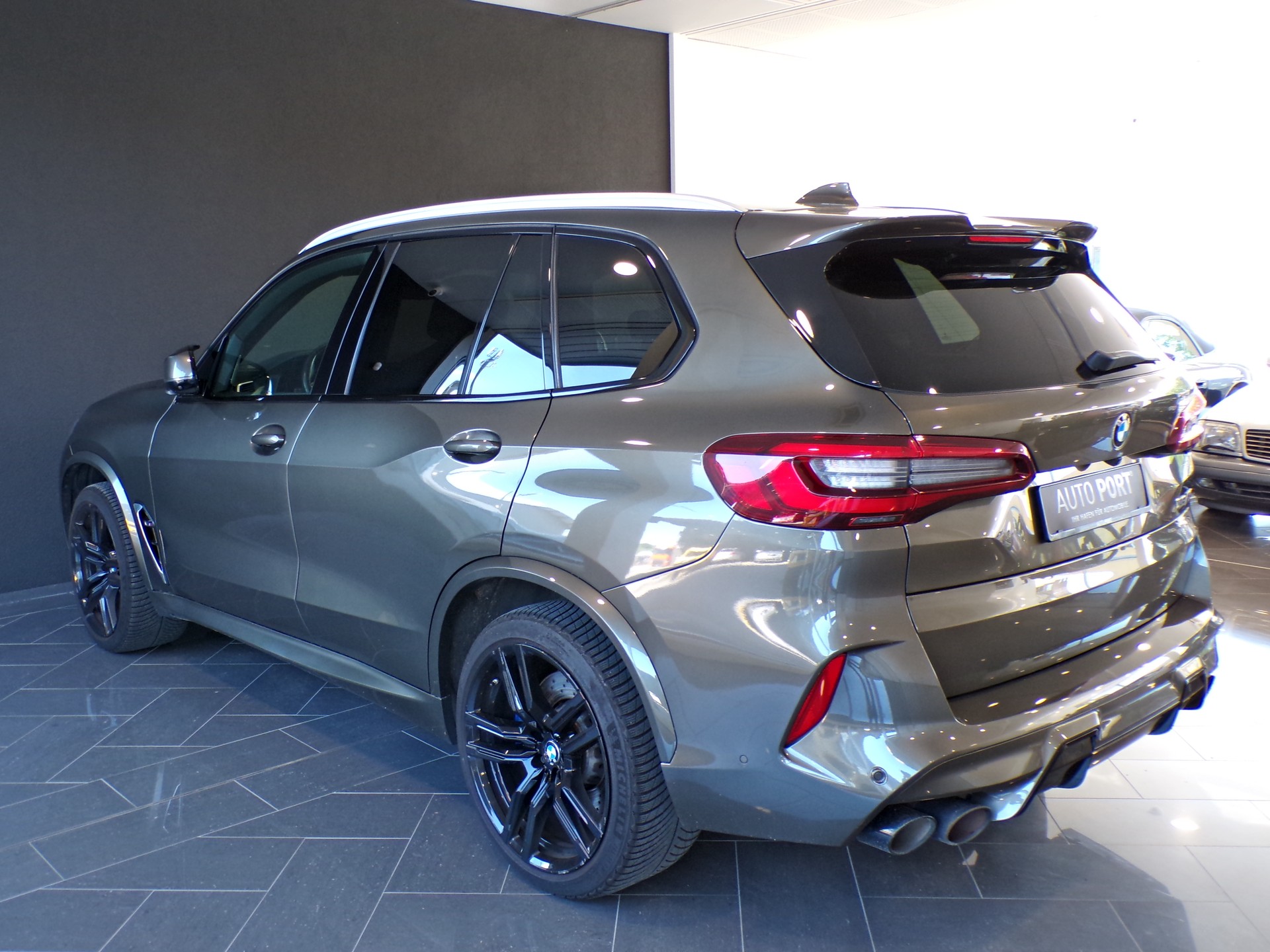BMW X5M Steptronic-image-9
