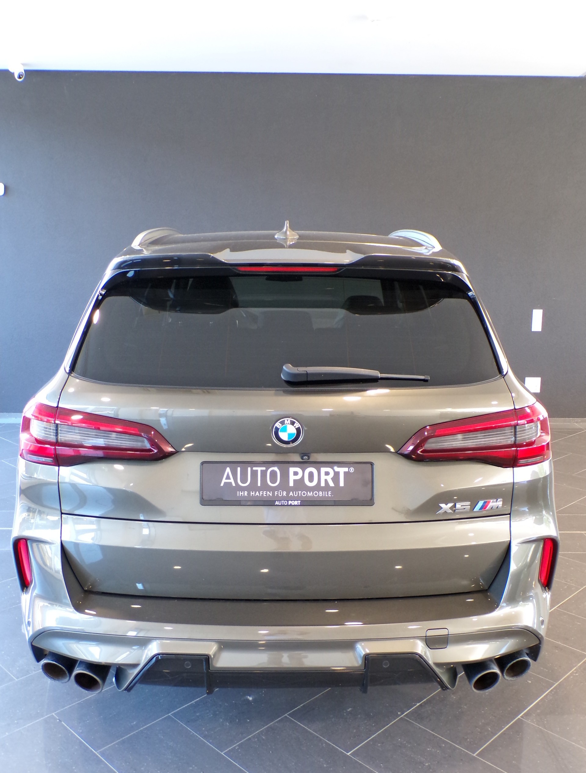 BMW X5M Steptronic-image-7