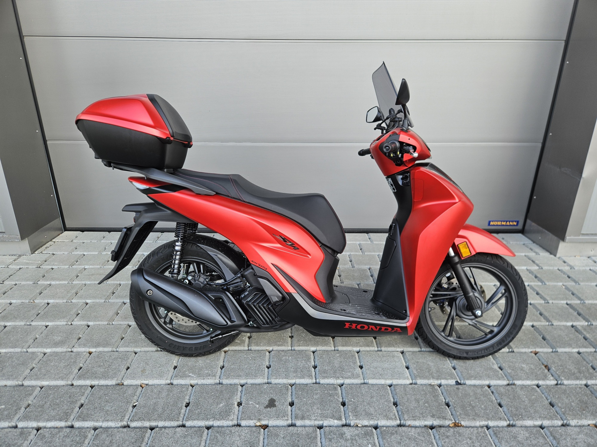 HONDA SH 125 Sporty-image-0