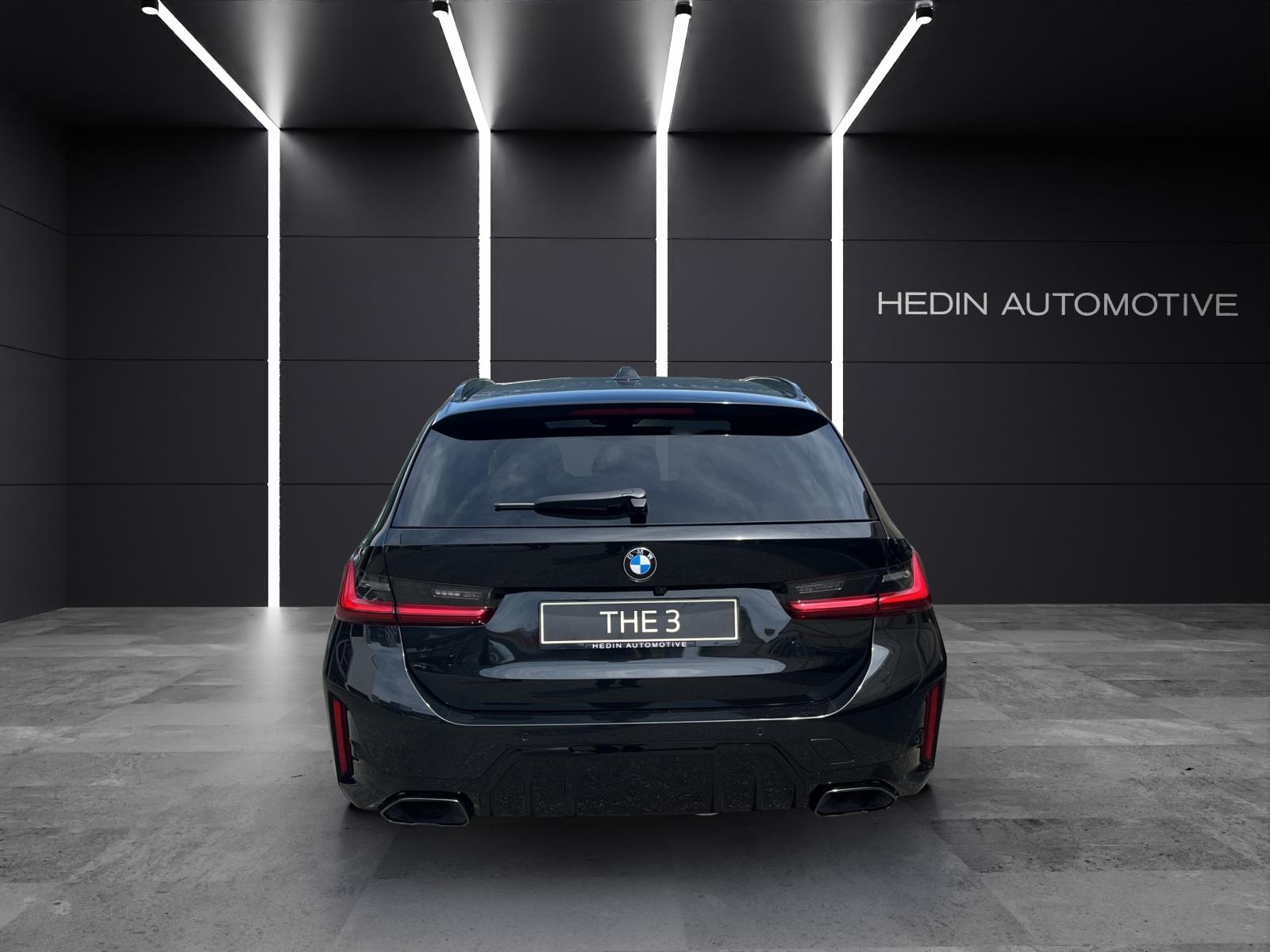 BMW M340i xDrive Touring-showroom-element-3