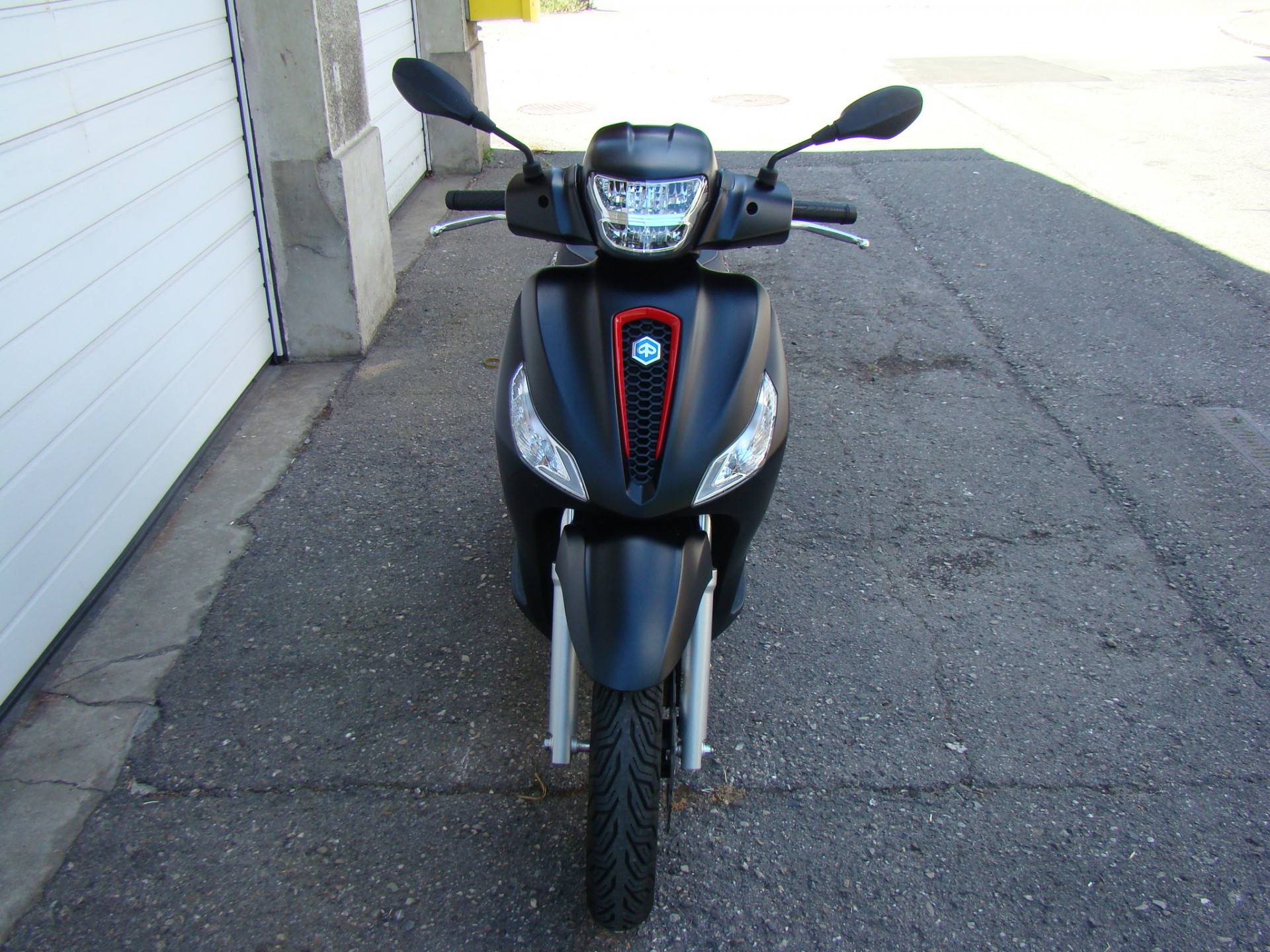 PIAGGIO Medley 125 Sport-image-3