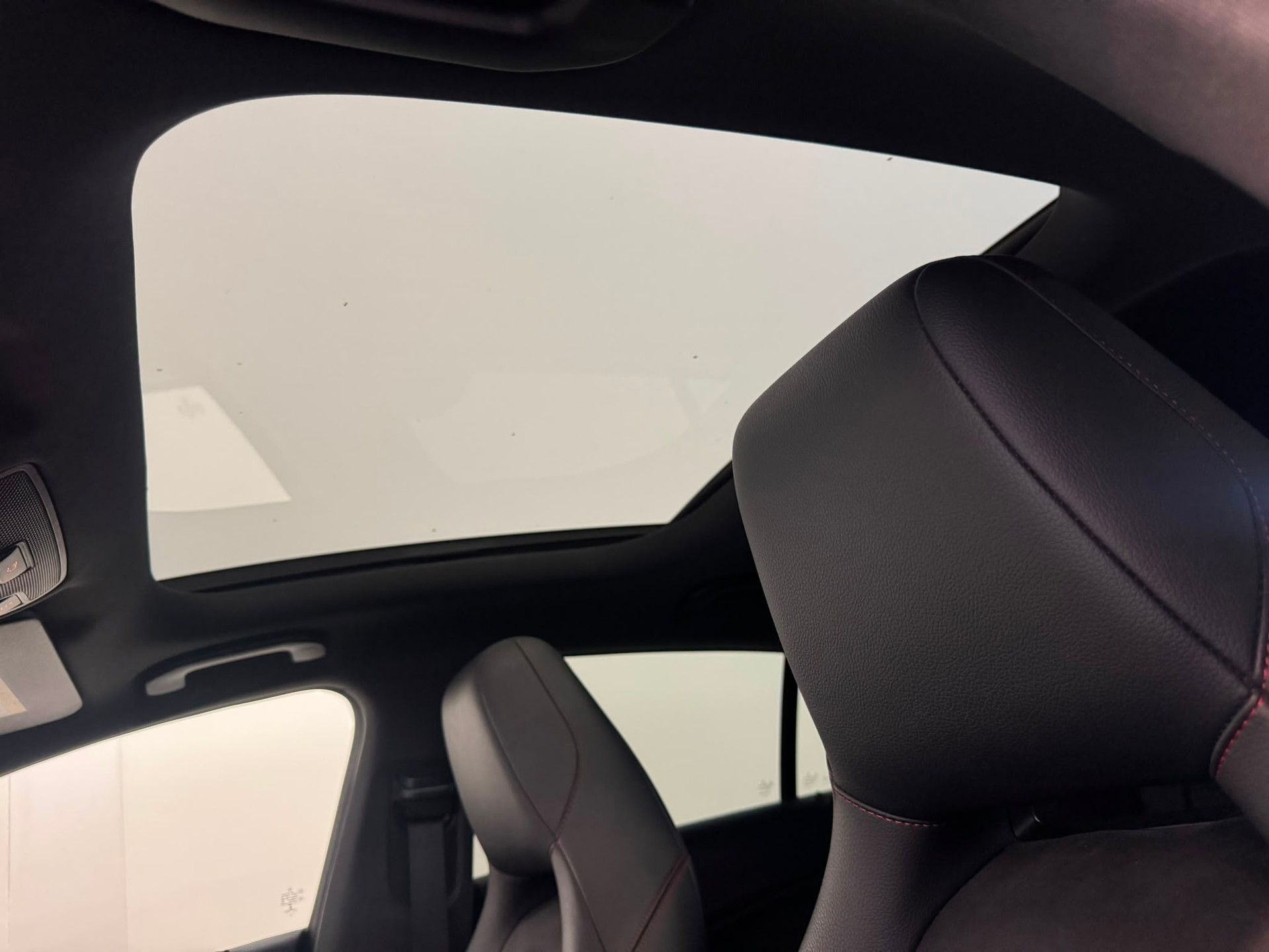 MERCEDES-BENZ CLA Shooting Brake 250 AMG Line 4Matic 7G-DCT-image-16