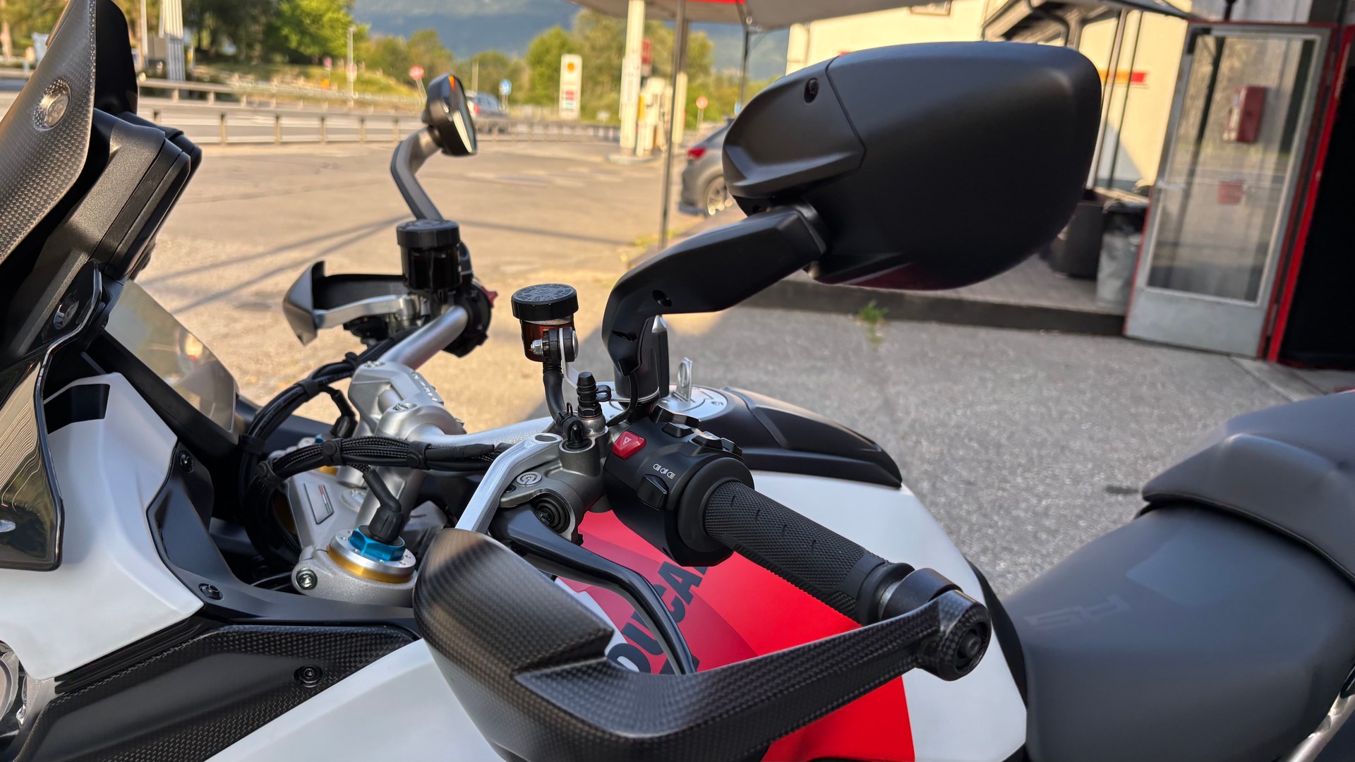DUCATI Multistrada V4 RS-image-14