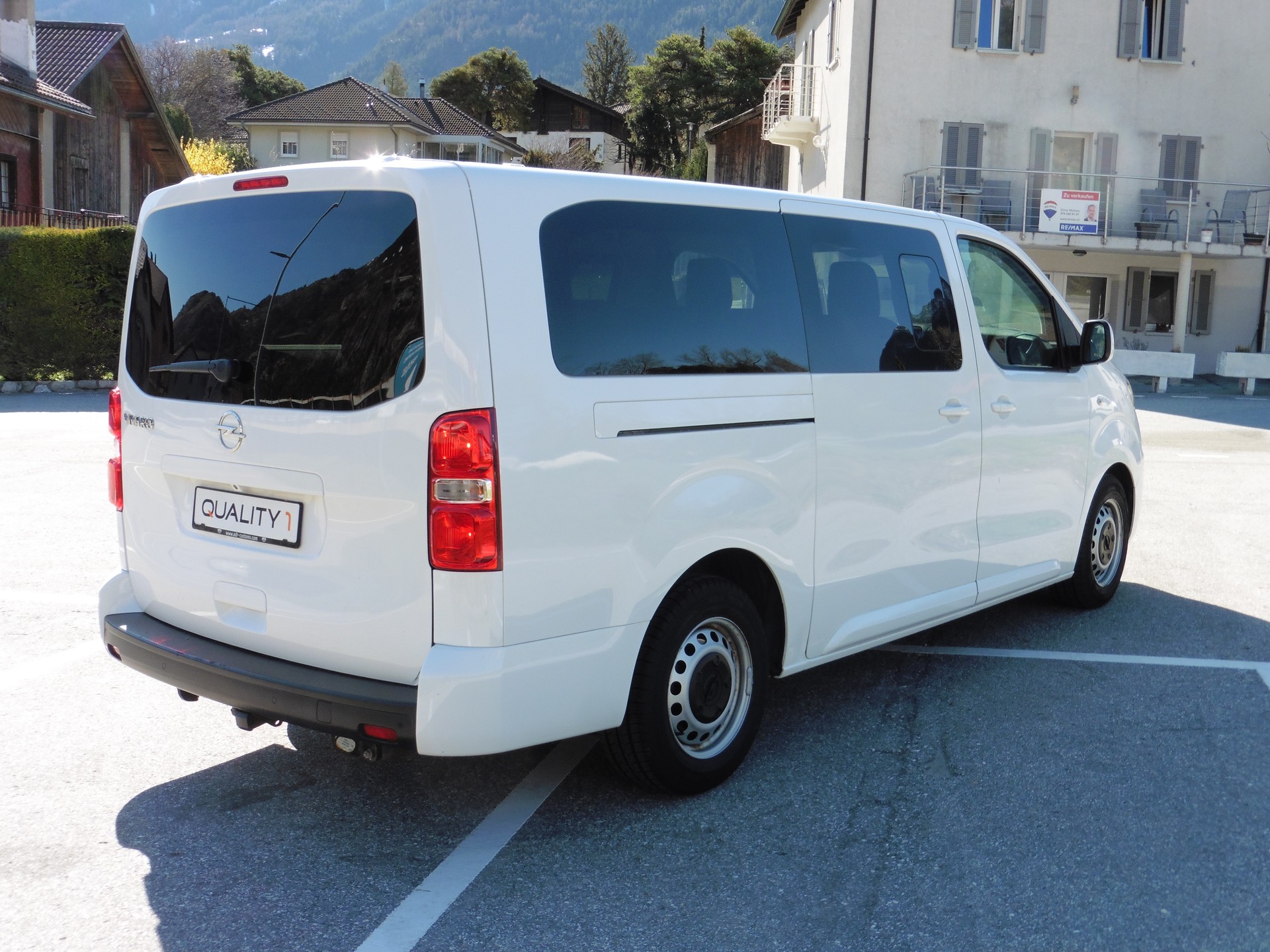OPEL Vivaro Combi 2.0 CDTI Essentia s/s M Aut.-image-5