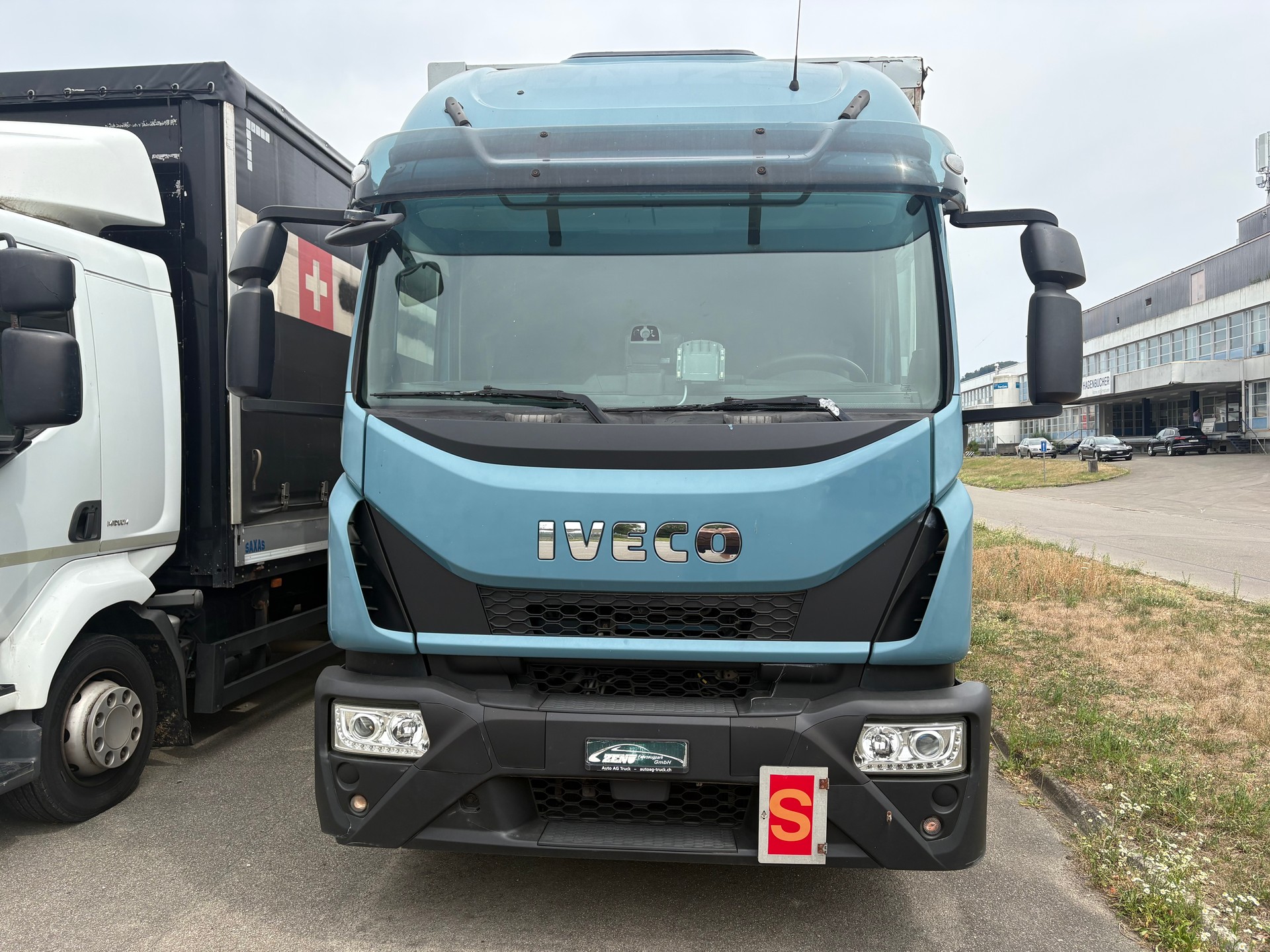 IVECO 140E25-image-1