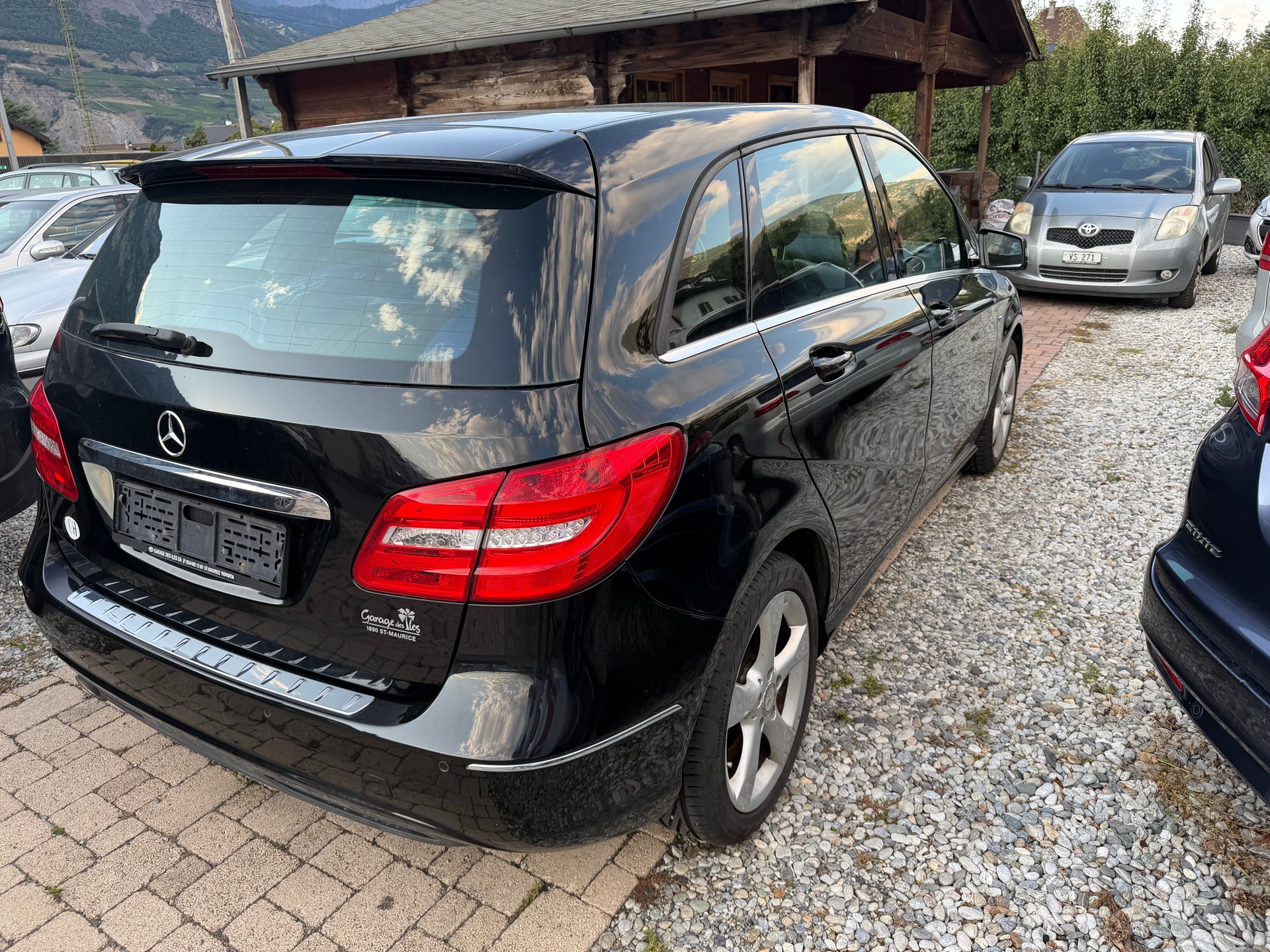 MERCEDES-BENZ B 200-image-7