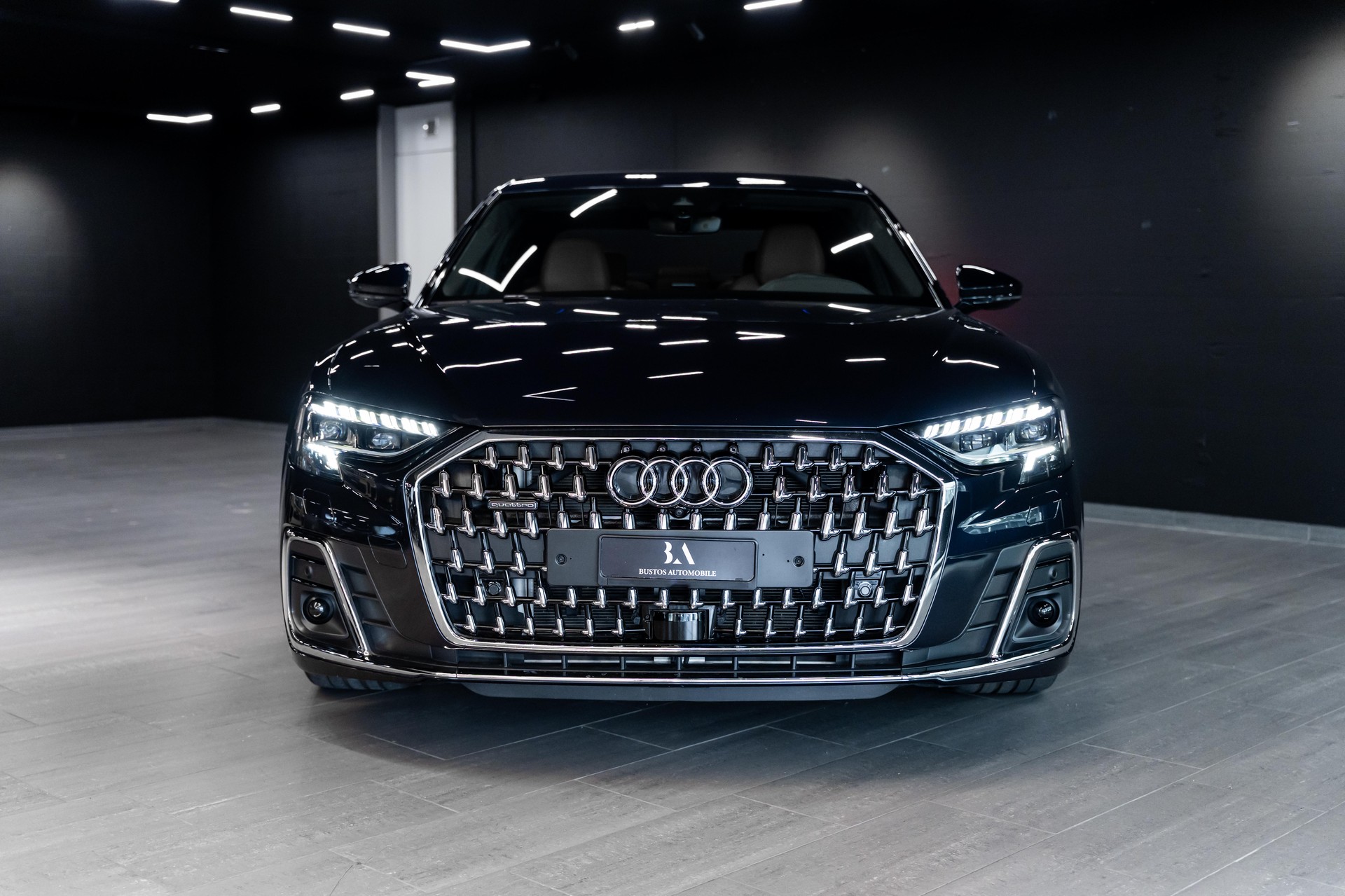 AUDI A8 50 TDI quattro / S-Line / Panoramaschiebedach / Soft Close / Luftfahrwerk / Head Up Display / B&O Soundsystem uvm...-image-2