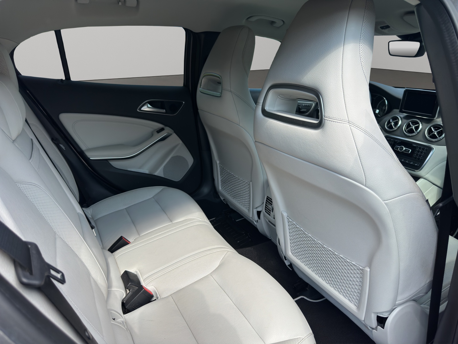 MERCEDES-BENZ GLA 220 CDI AMG Line 4Matic 7G-DCT **TURBOSCHADEN**-image-11