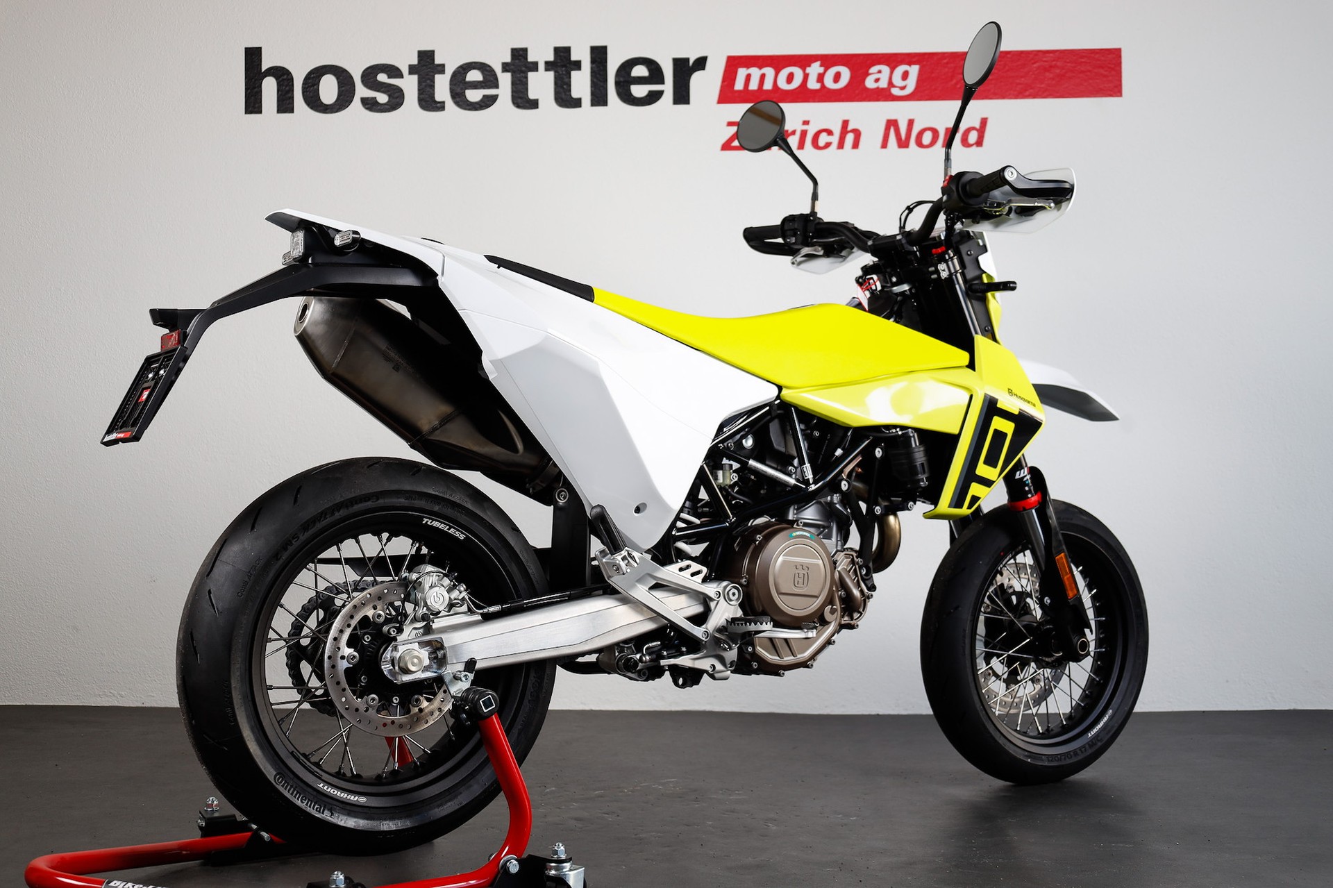 HUSQVARNA 701 Supermoto-image-3