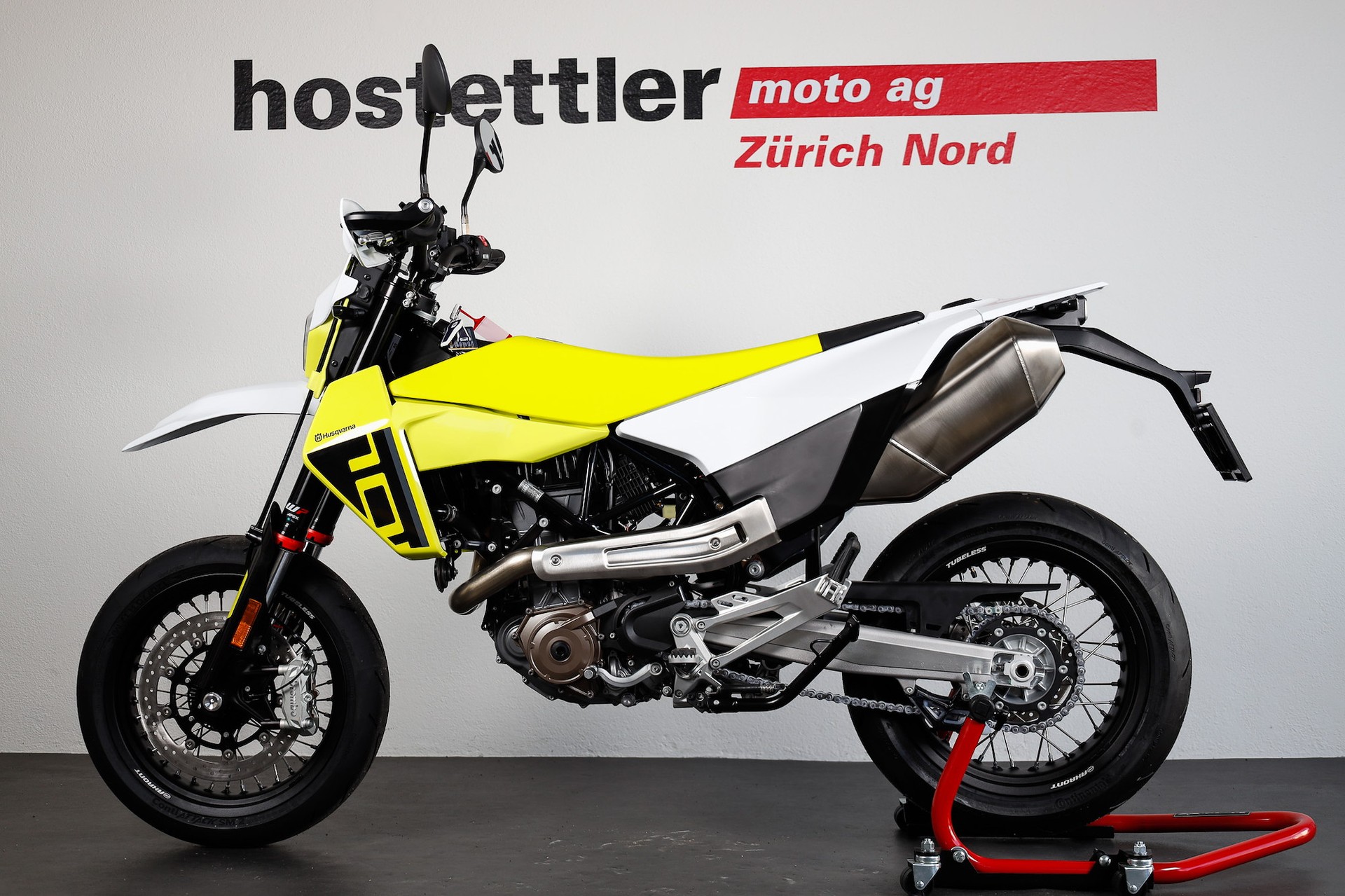 HUSQVARNA 701 Supermoto-image-5