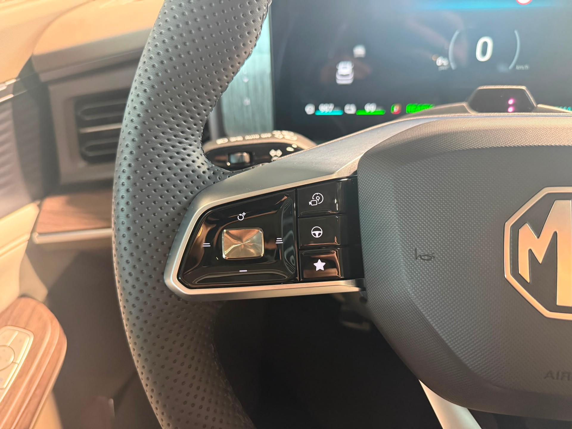 MG S9 1.5 TGDI PHEV Premium-image-15