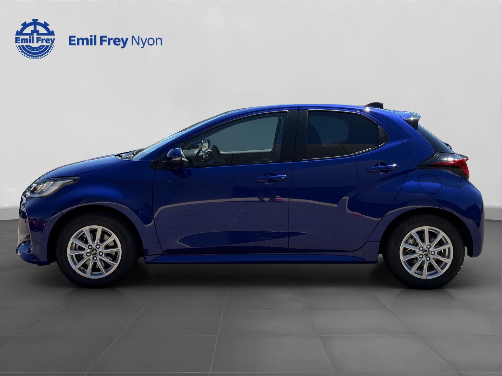 TOYOTA Yaris 1.5 VVT-i HSD Trend-showroom-element-2