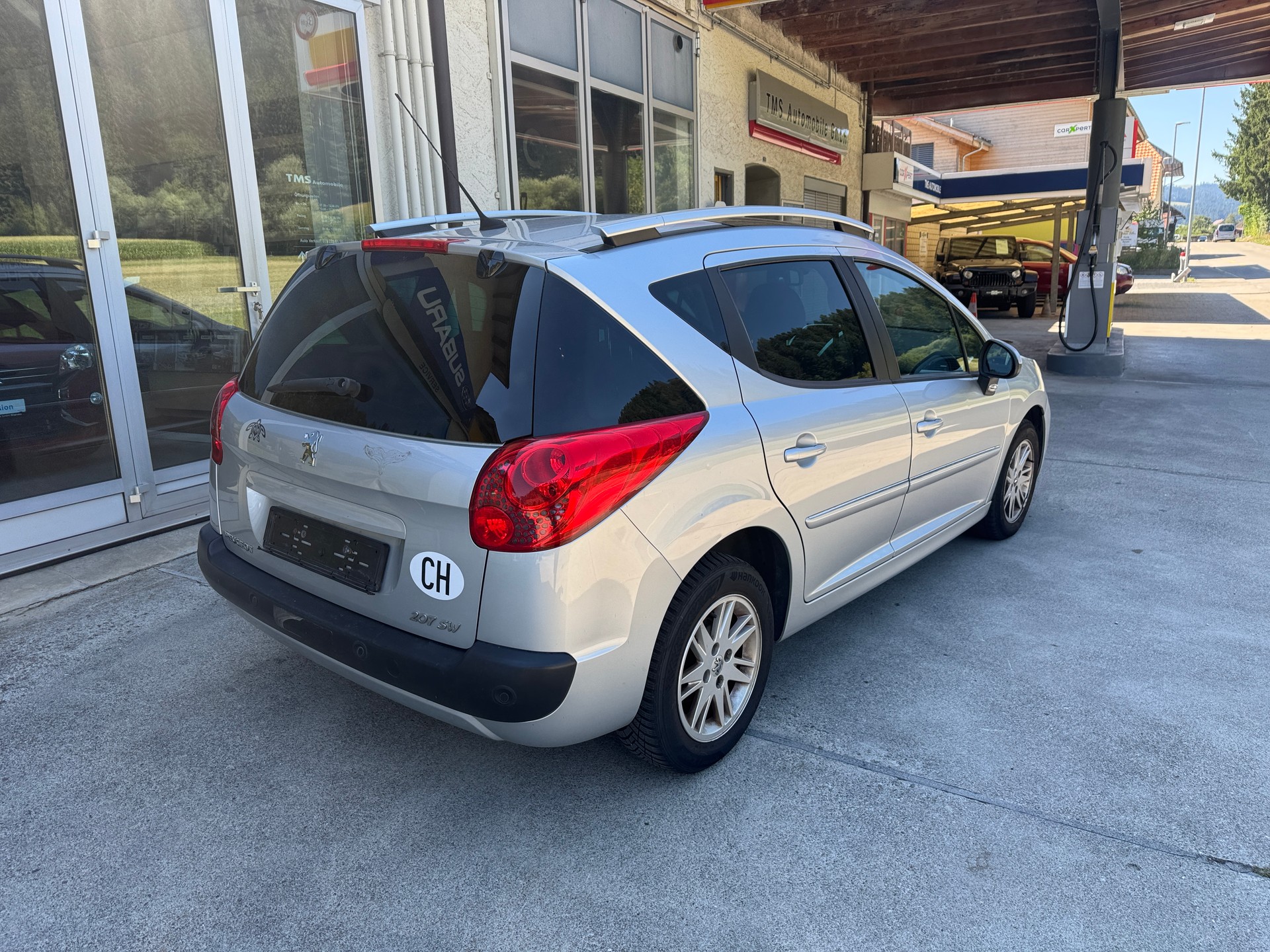 PEUGEOT 207 SW 1.6 16V Trendy Clim-image-4