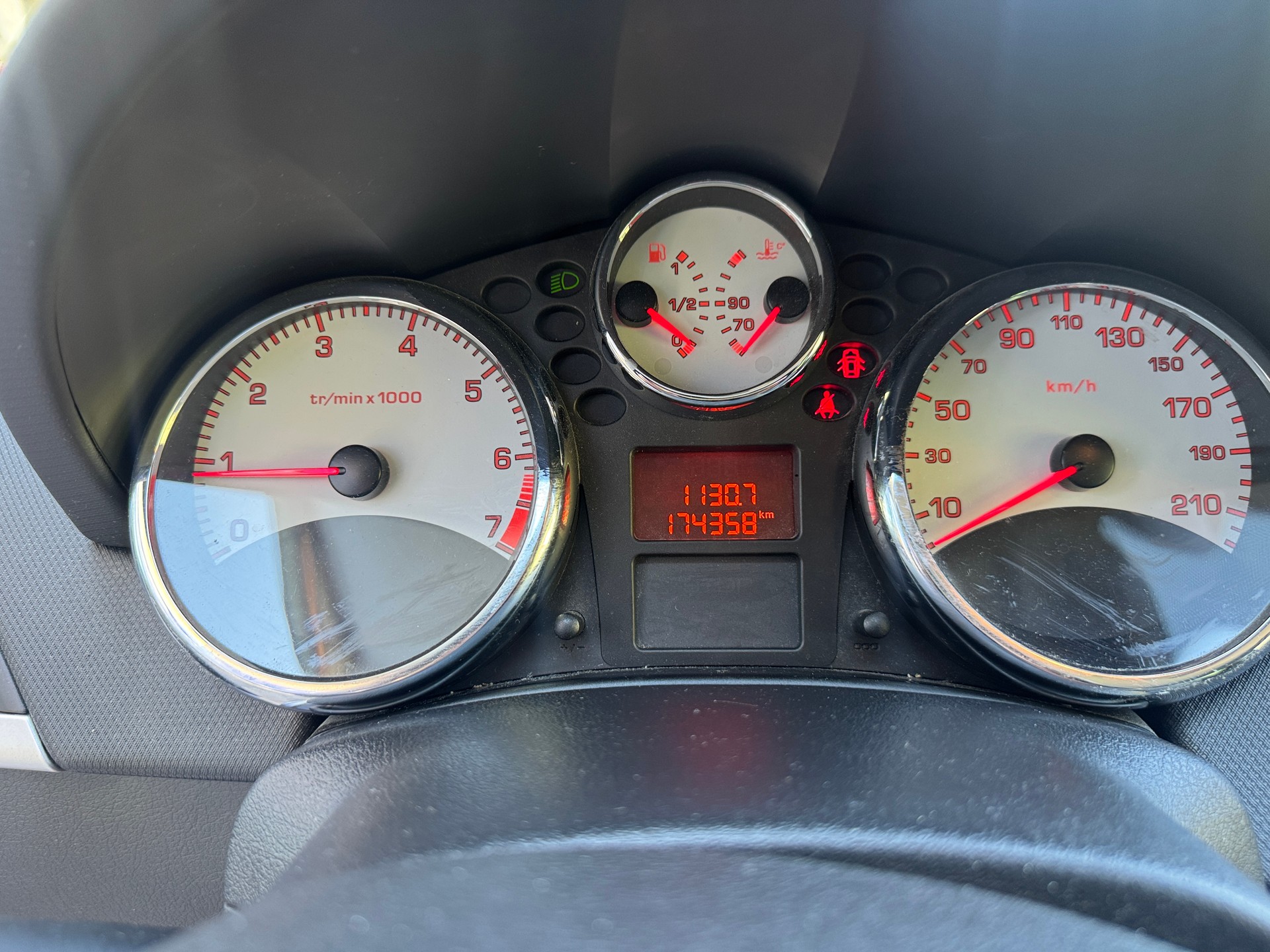 PEUGEOT 207 SW 1.6 16V Trendy Clim-image-10