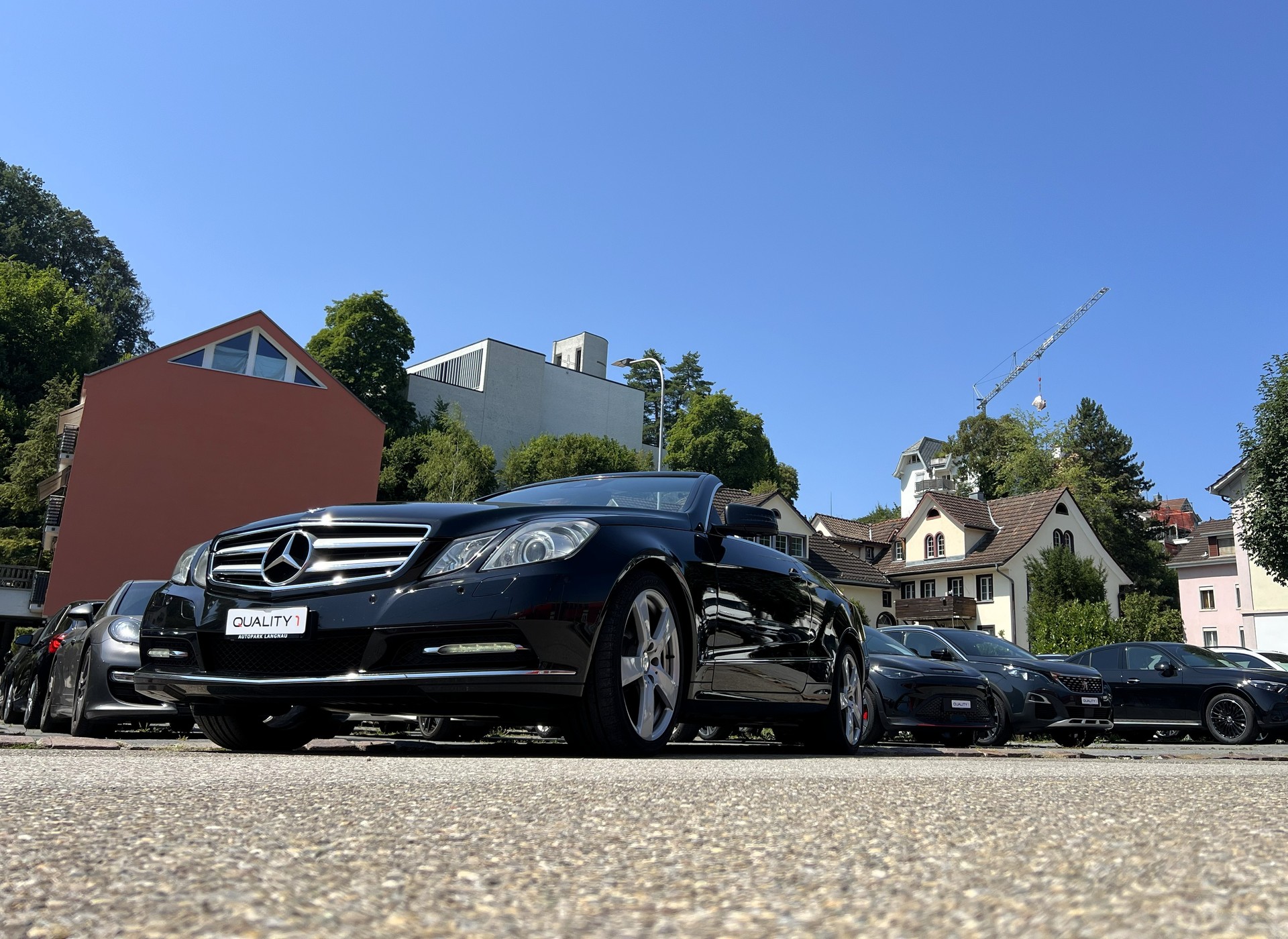 MERCEDES-BENZ E 250 CGI BlueEfficiency Automatic-image-8