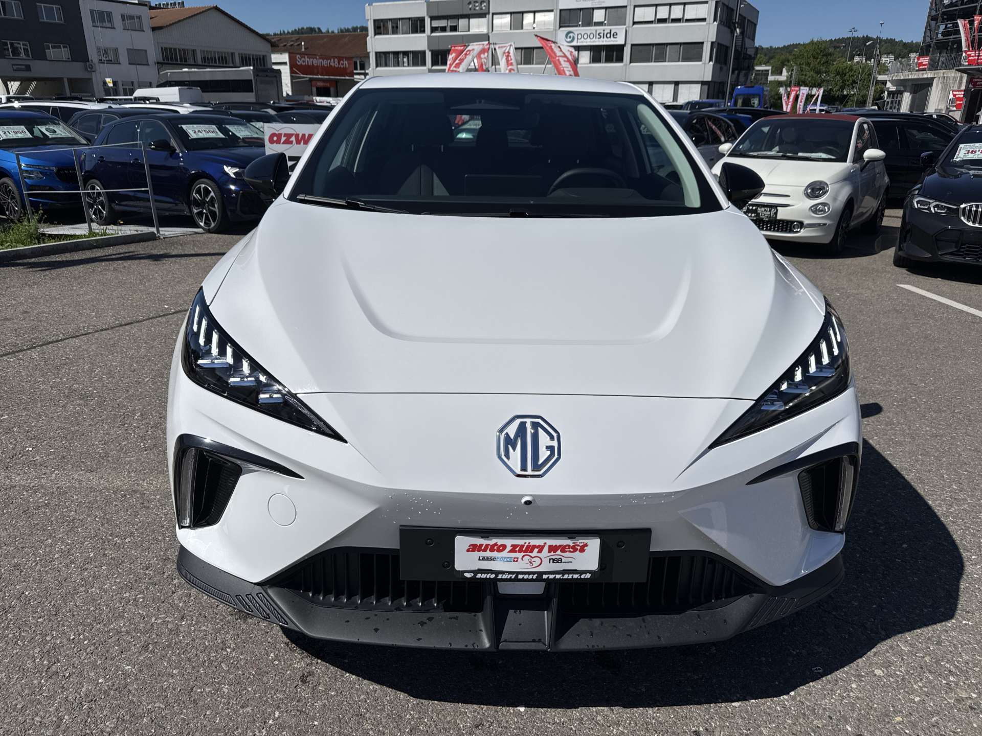 MG 4 EV 64kWh Premium Facelift Automat-image-12