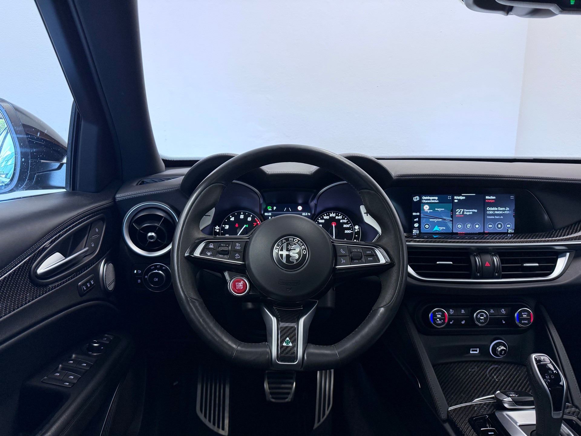 ALFA ROMEO Stelvio 2.9 V6 Quadrifoglio *AKRAPOVIC* Performante Sky Q4-image-20